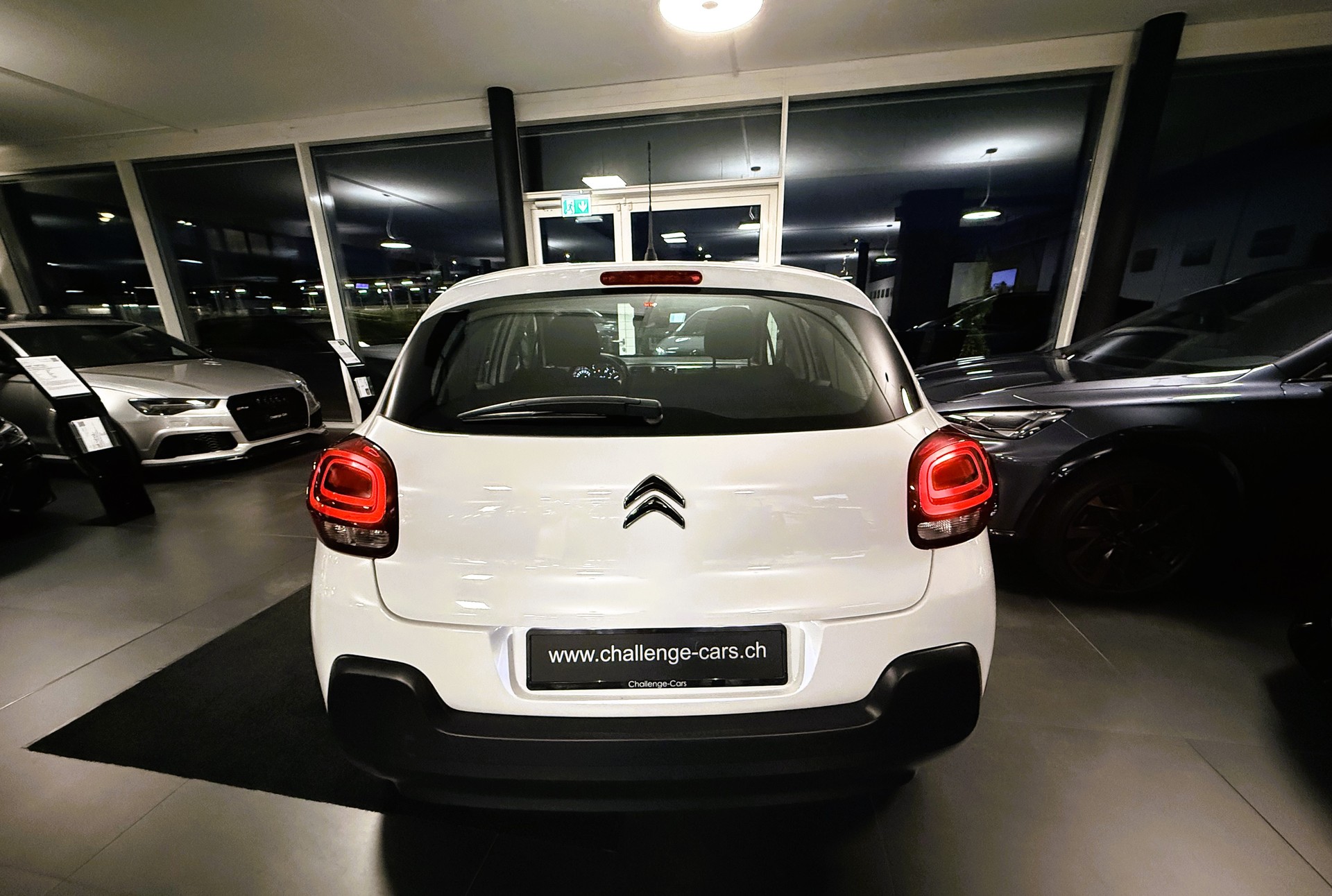 CITROEN C3 1.2i Swiss Edition EAT6-image-3