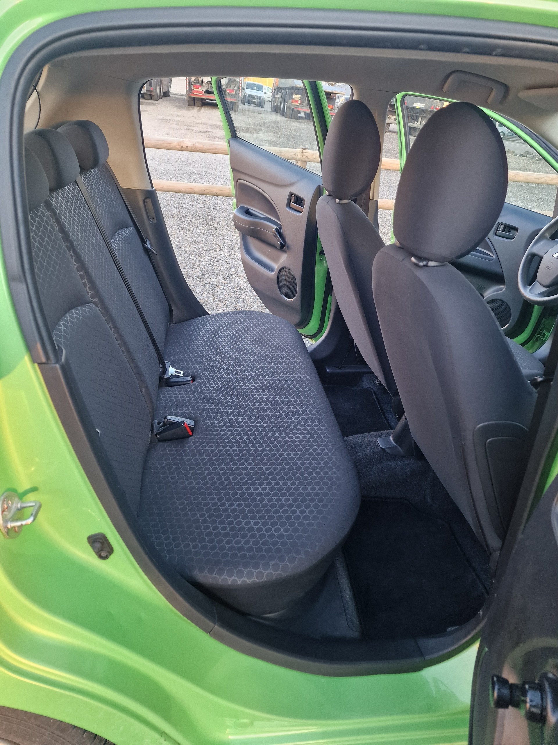 MITSUBISHI Space Star 1.0 Inform-image-9