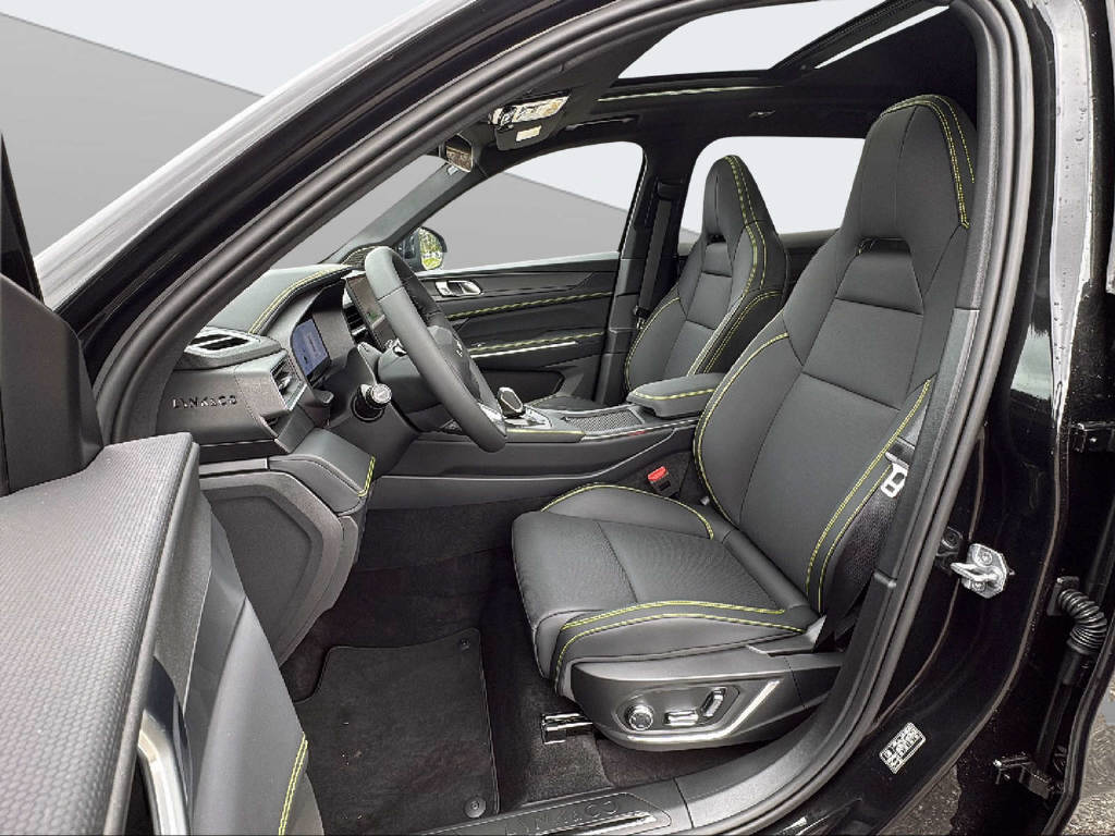 LYNK & CO 01 1.5 PHEV More-image-6