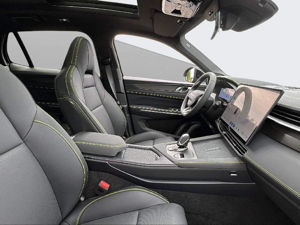 LYNK & CO 01 1.5 PHEV More-image-9