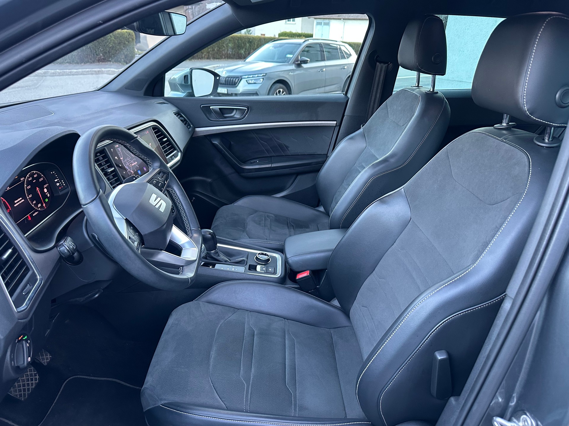 SEAT Ateca 2.0 TSI Hola Xperience DSG 4Drive-image-8