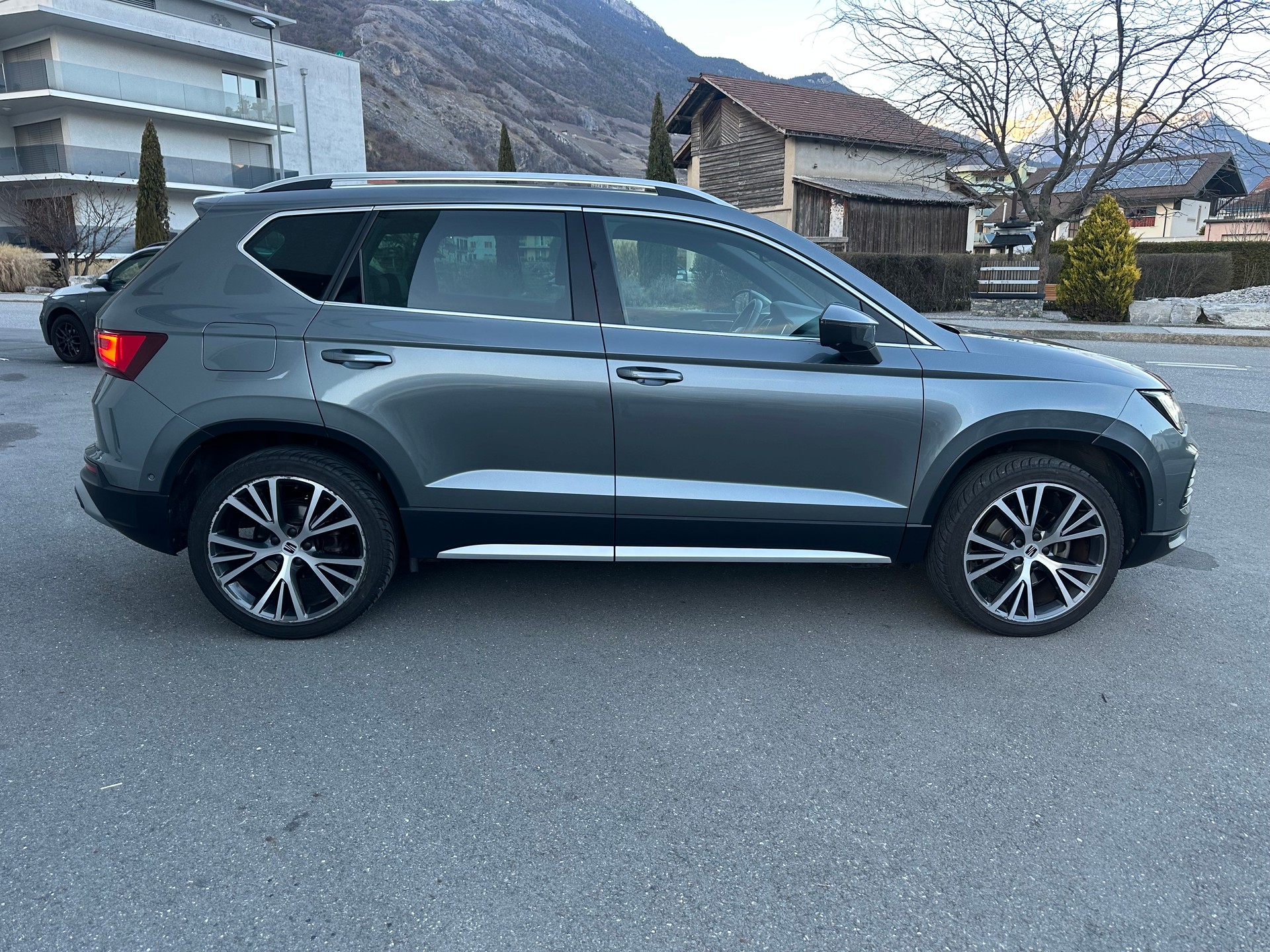 SEAT Ateca 2.0 TSI Hola Xperience DSG 4Drive-image-5