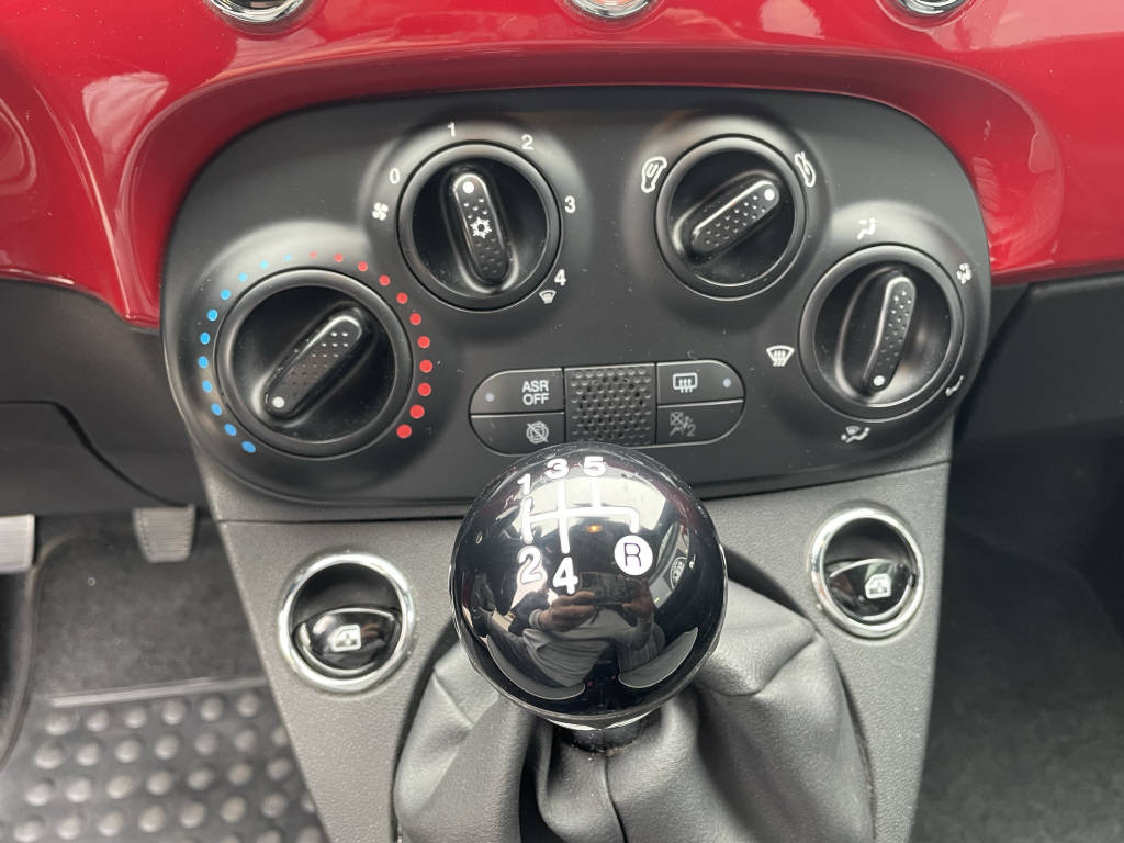 FIAT 500 0.9 TA Lounge-image-9