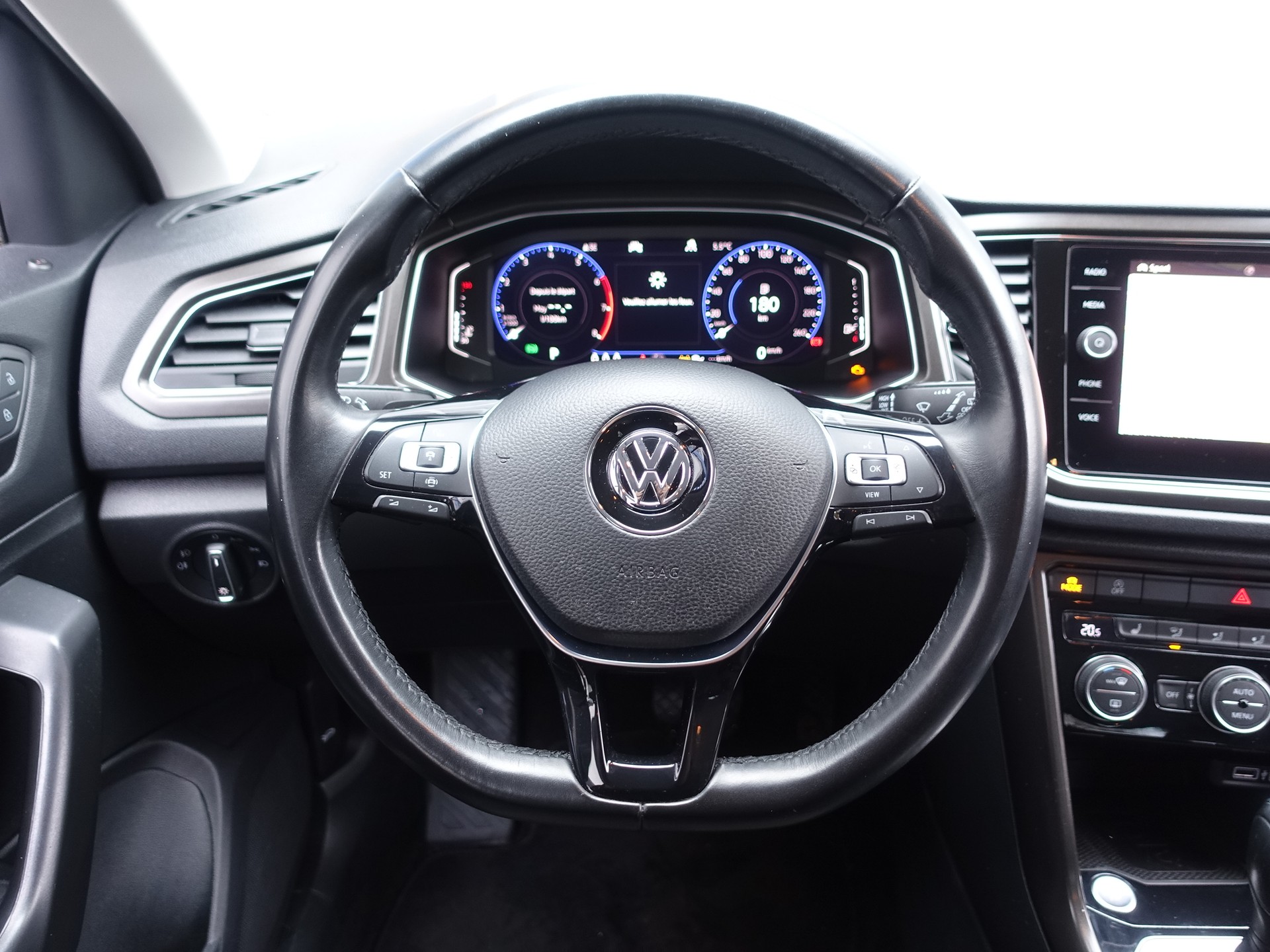 VW T-Roc 1.5 TSI EVO Advance DSG-image-11