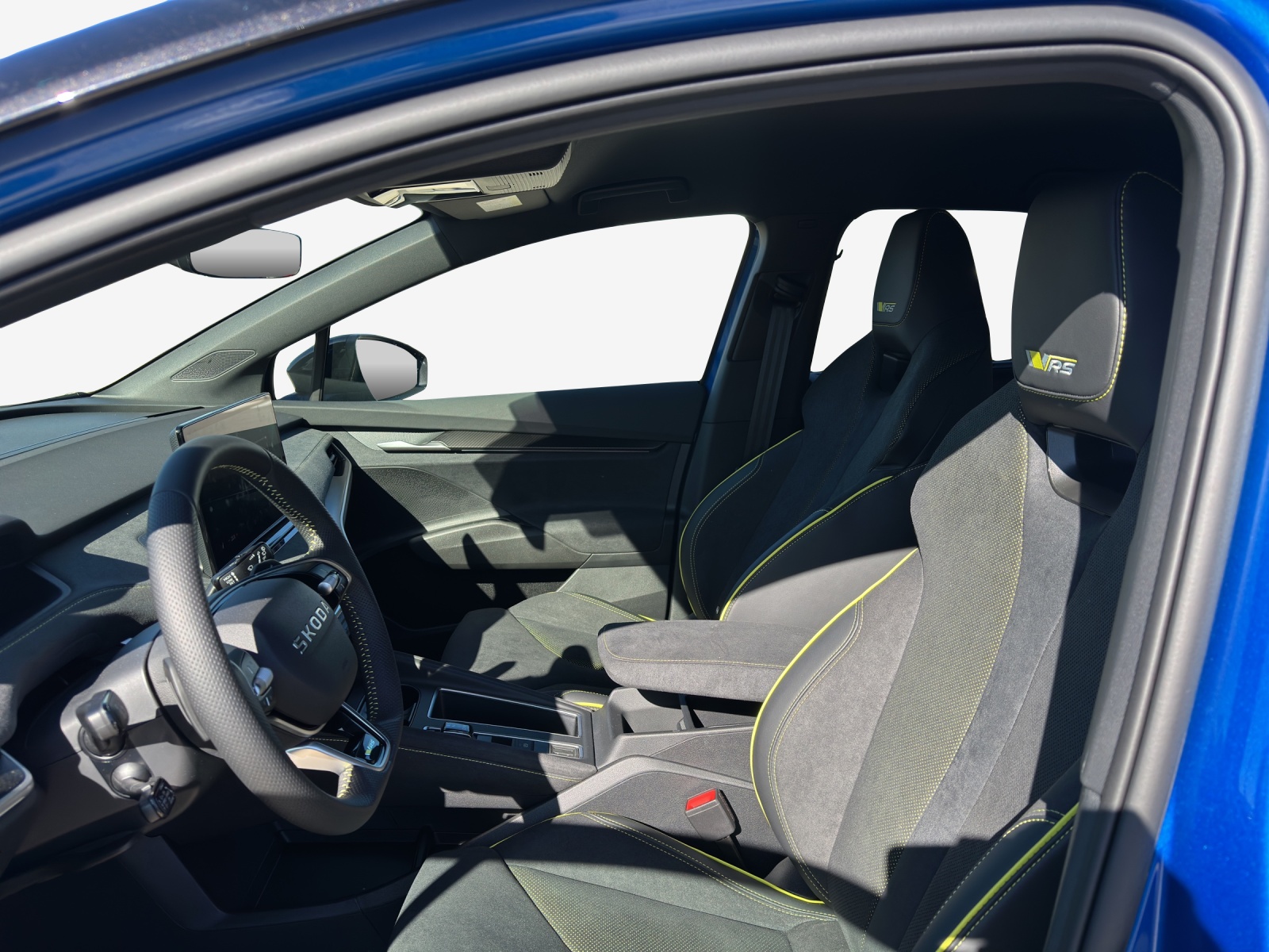 SKODA Elroq RS 4x4-image-7