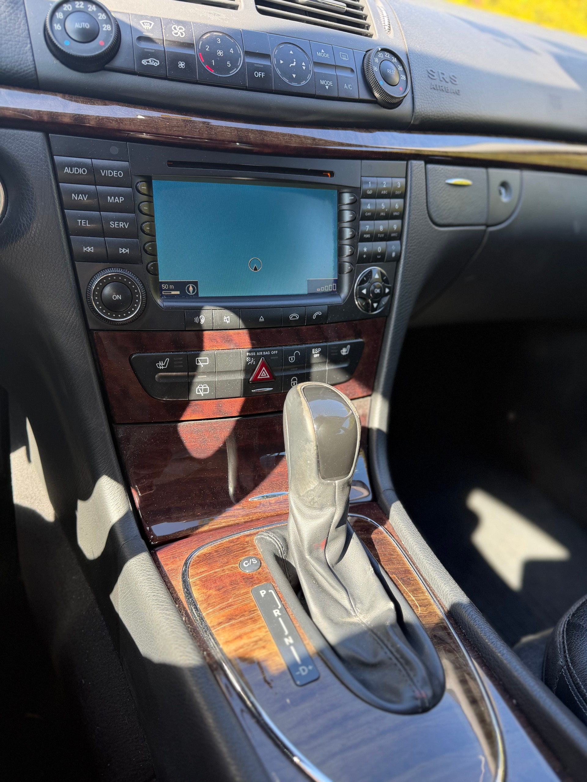 MERCEDES-BENZ E 280 CDI Elégance-image-10