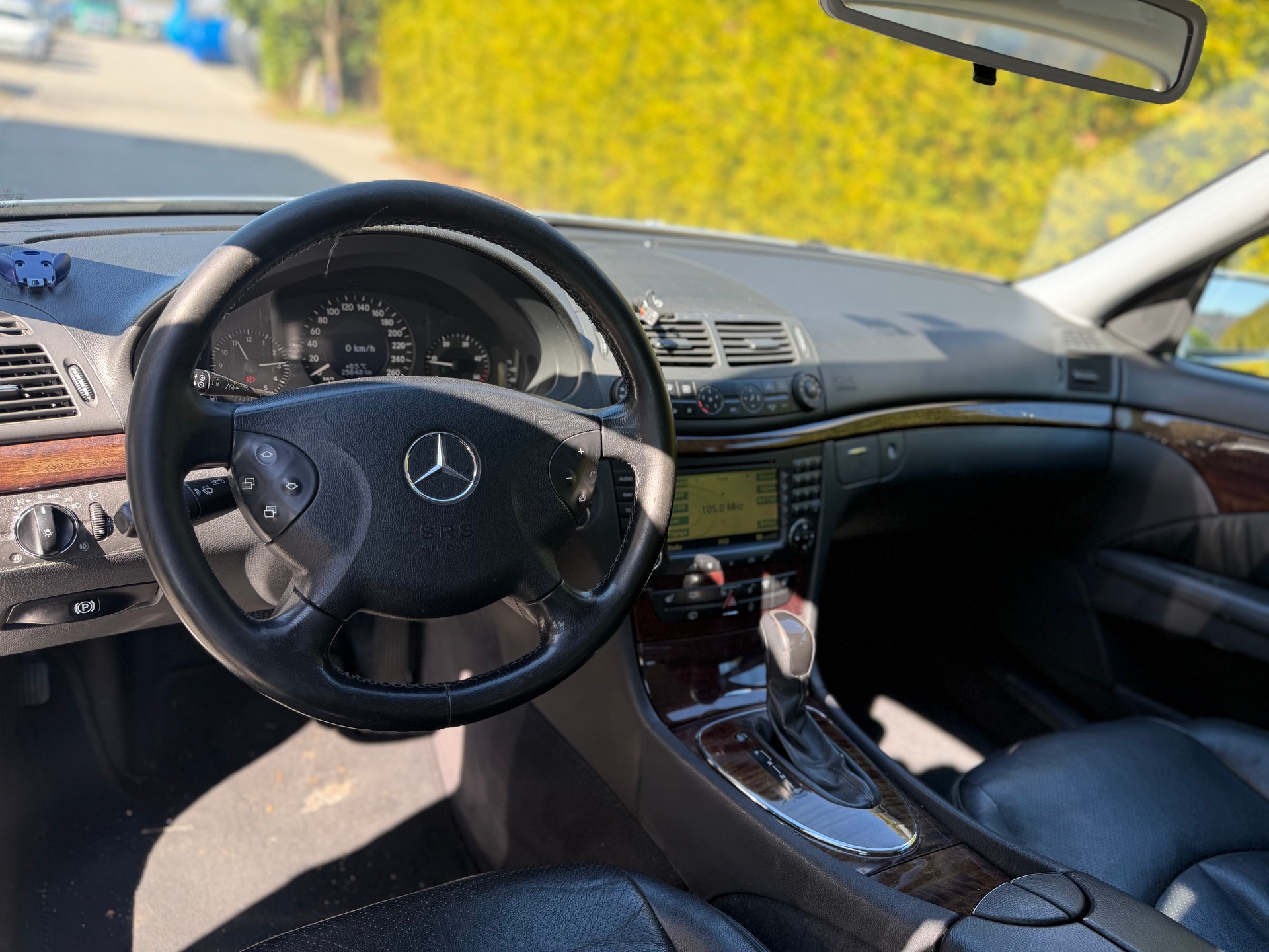 MERCEDES-BENZ E 280 CDI Elégance-image-8