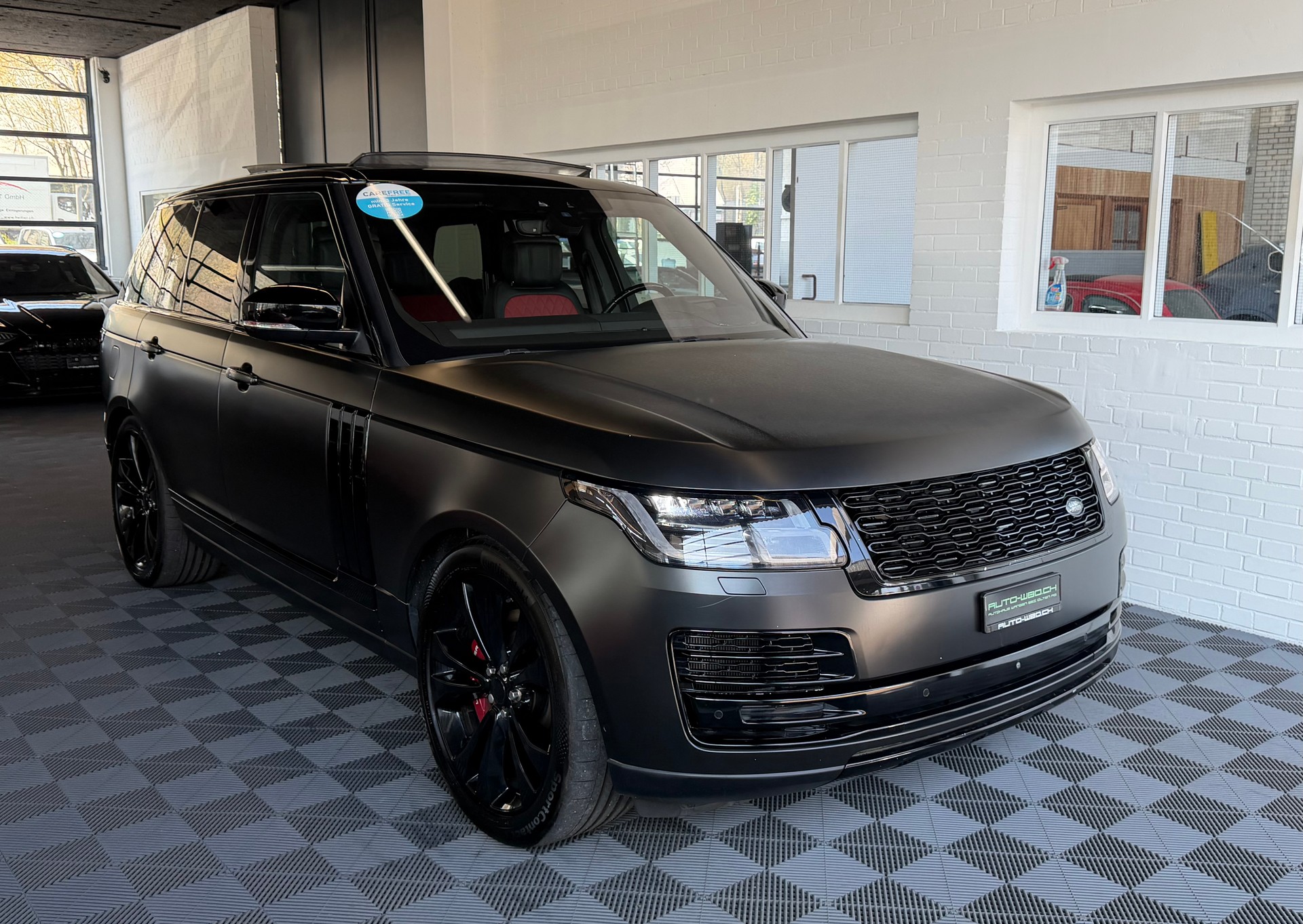 LAND ROVER Range Rover 5.0 V8 566PS 4X4 S/C SV SPECIAL VEHICLE AUTOBIOGRAPHY AB Dynamic Automatic-image-0