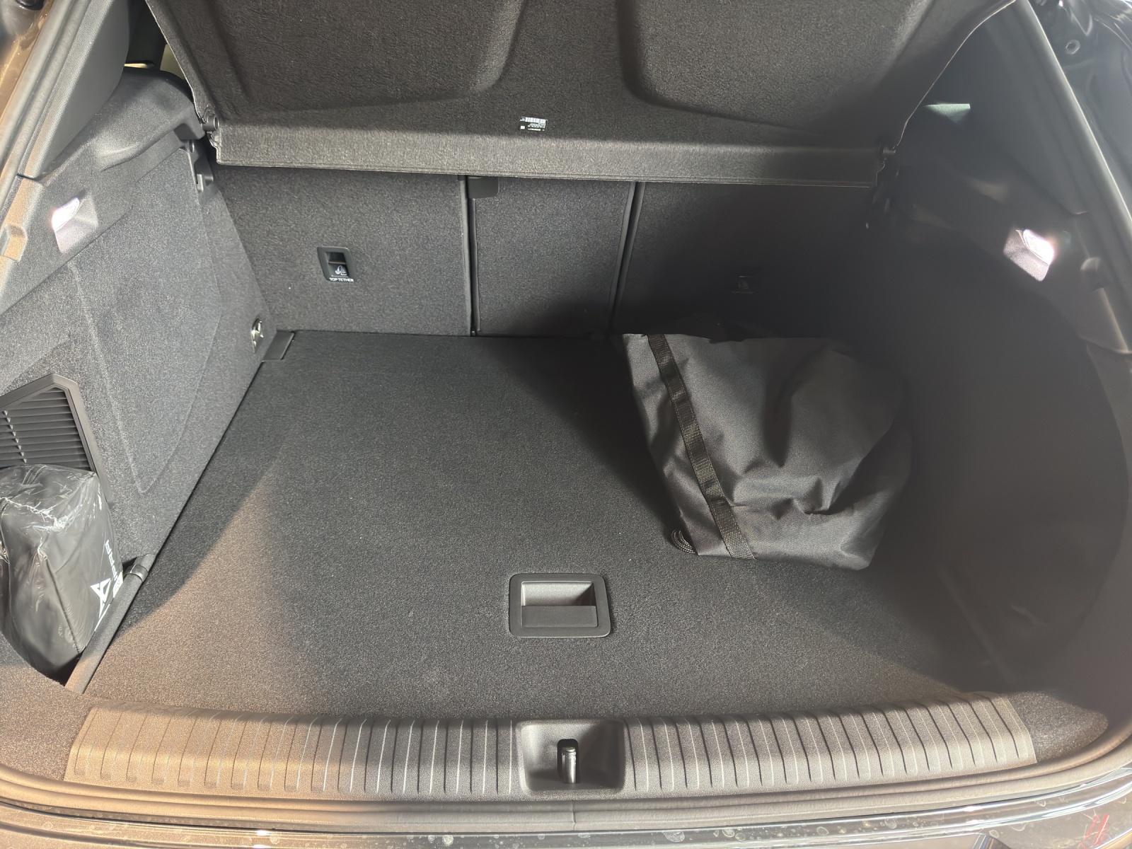 CUPRA Terramar 1.5 eHybrid DSG VZ-image-7