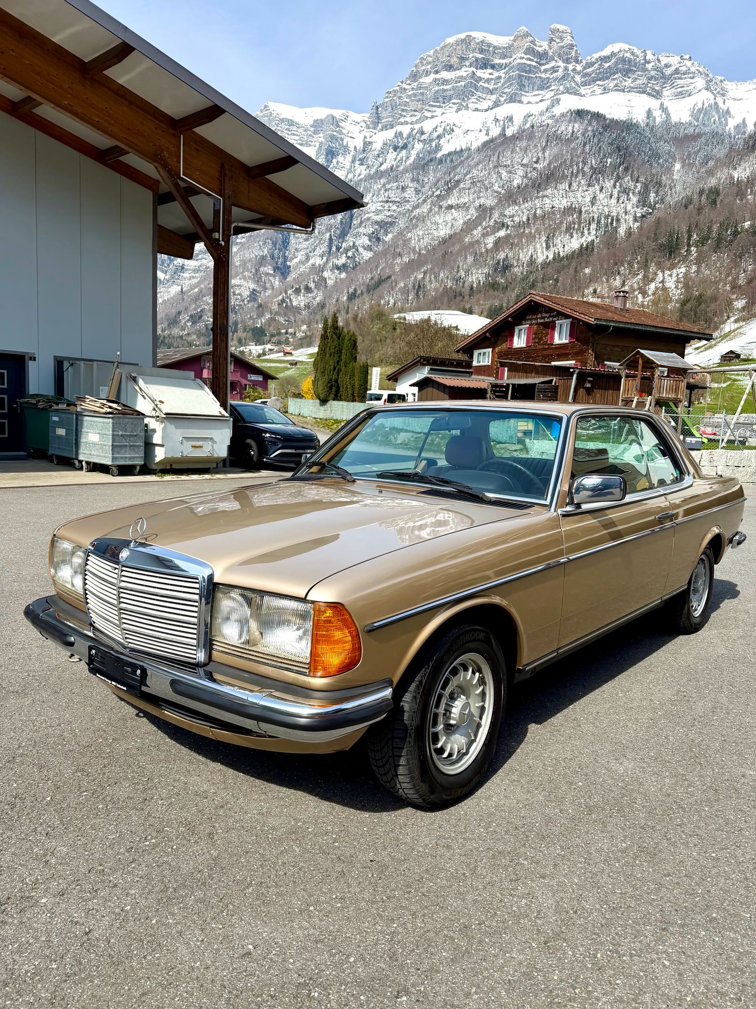 MERCEDES-BENZ 280 CE Automatic