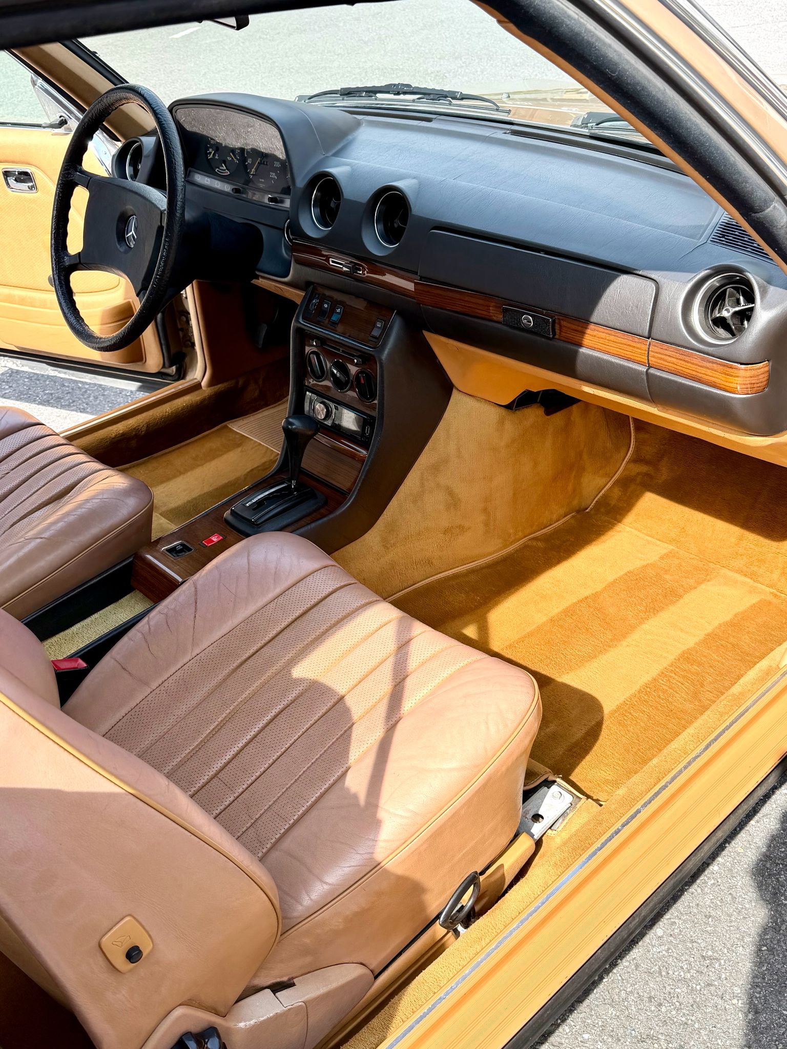 MERCEDES-BENZ 280 CE Automatic-image-6