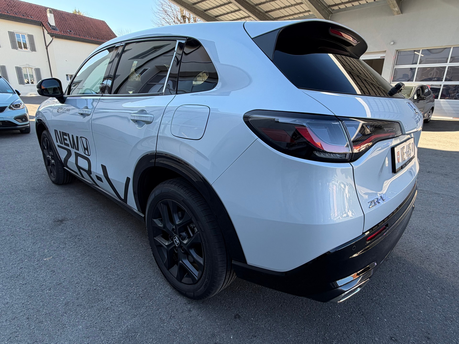 HONDA ZR-V 2.0i MMD Hybrid Sport Automatic-image-8