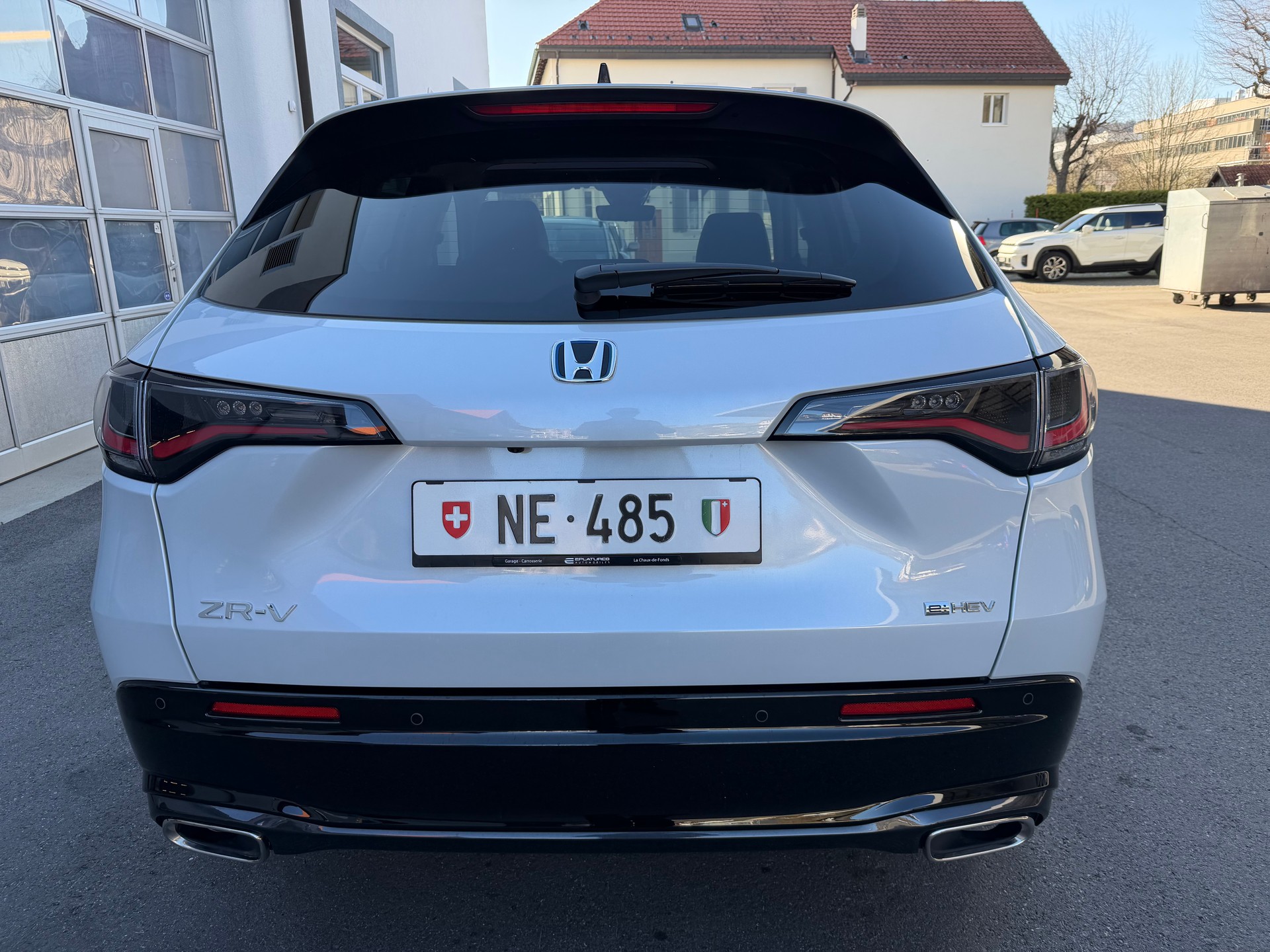 HONDA ZR-V 2.0i MMD Hybrid Sport Automatic-image-9
