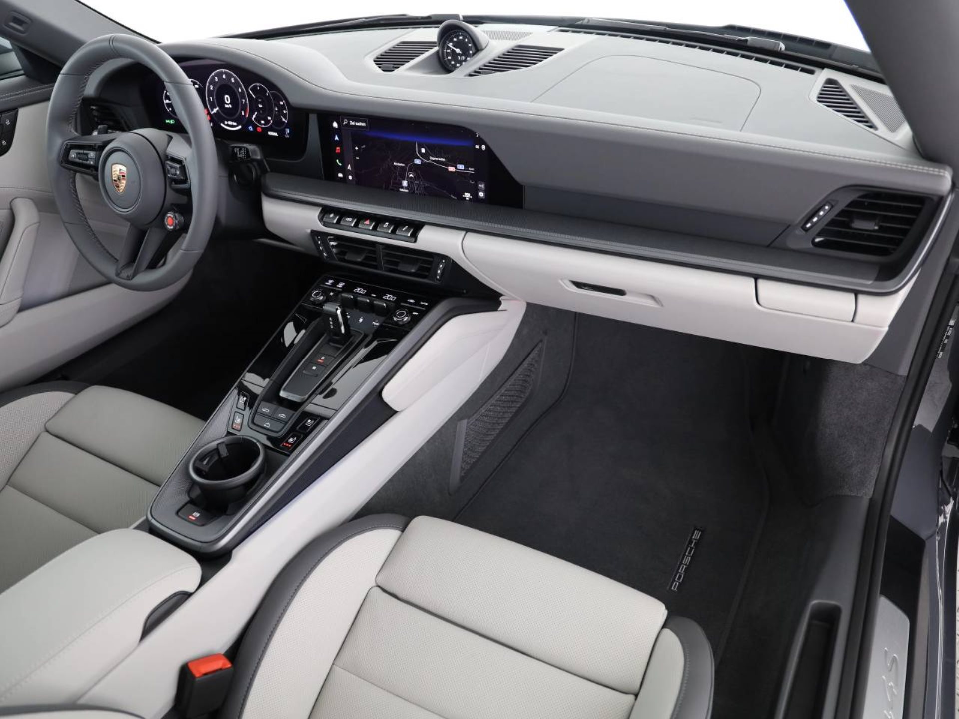 PORSCHE 911 Carrera 4S Cabriolet-image-12