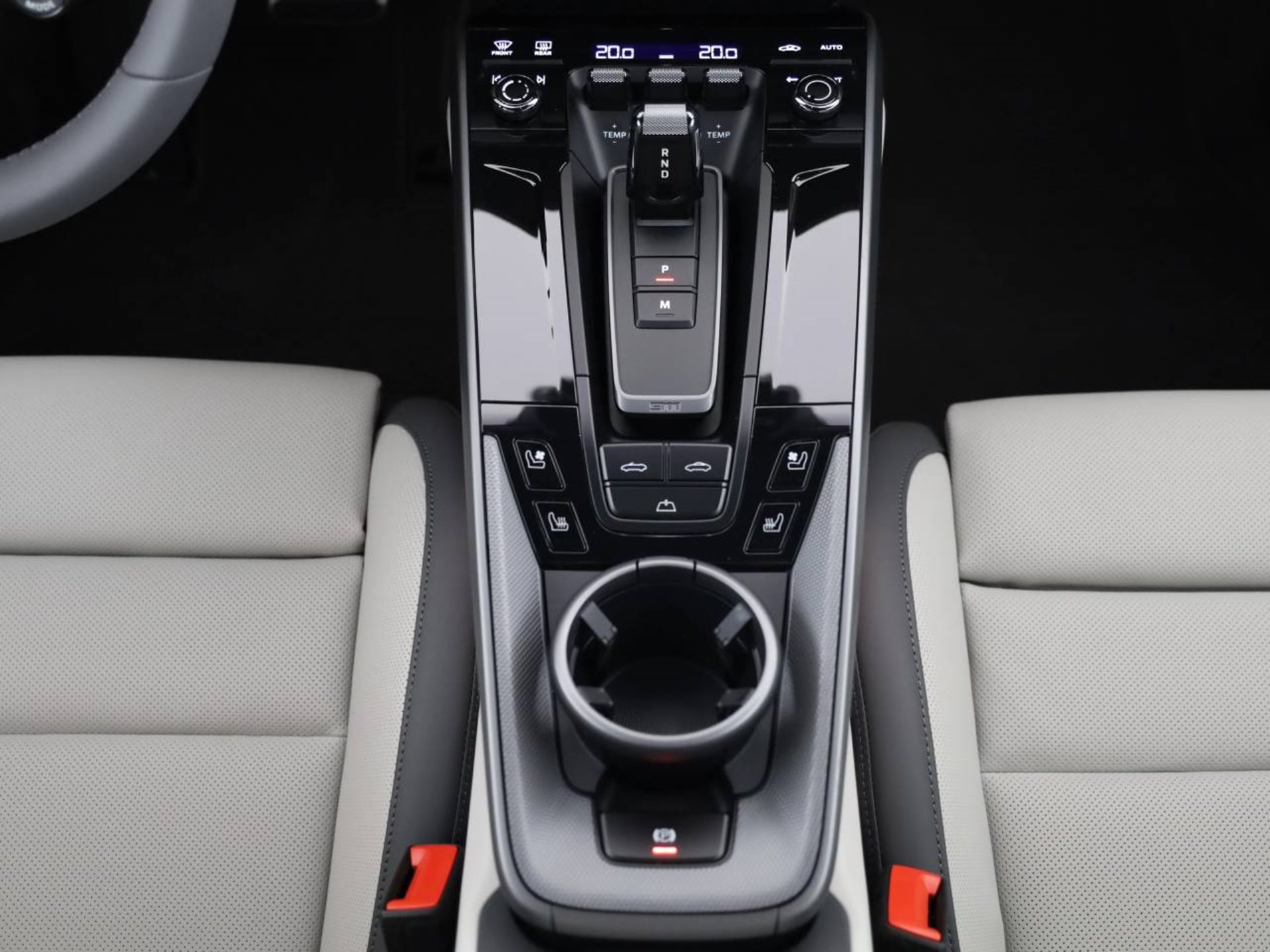 PORSCHE 911 Carrera 4S Cabriolet-image-15
