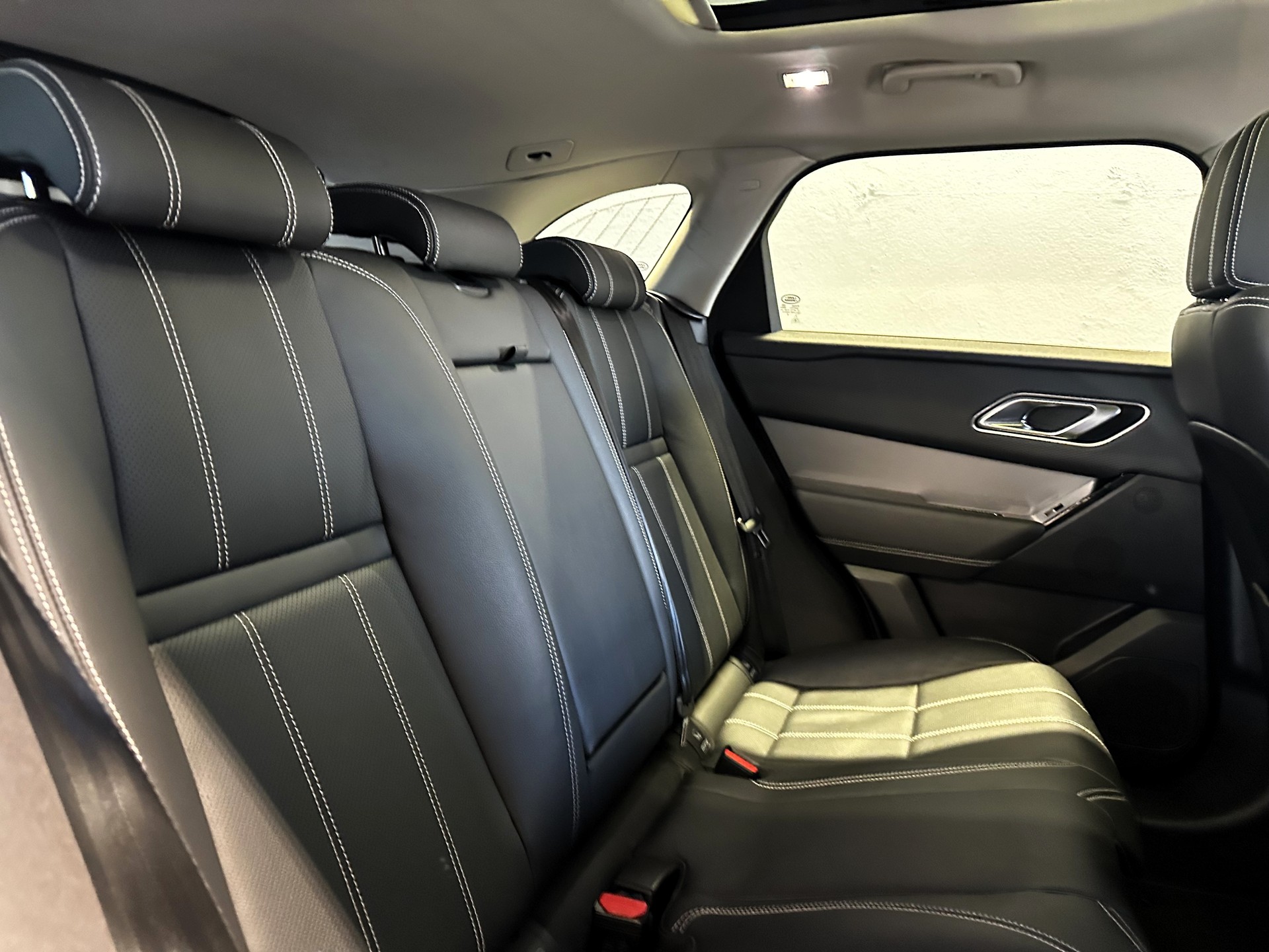 LAND ROVER Range Rover Velar P 250 Automatic-image-8