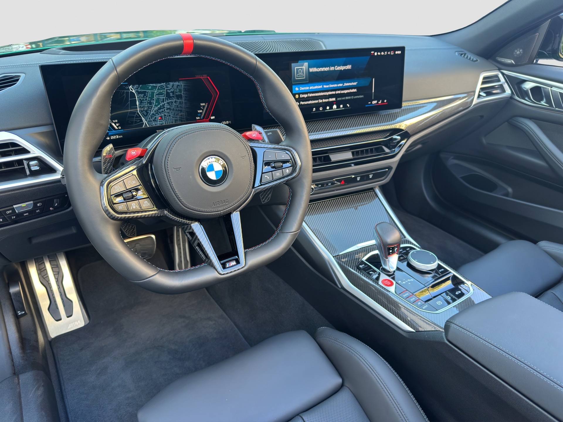 BMW M4 Cabrio Competition M xDrive-image-11