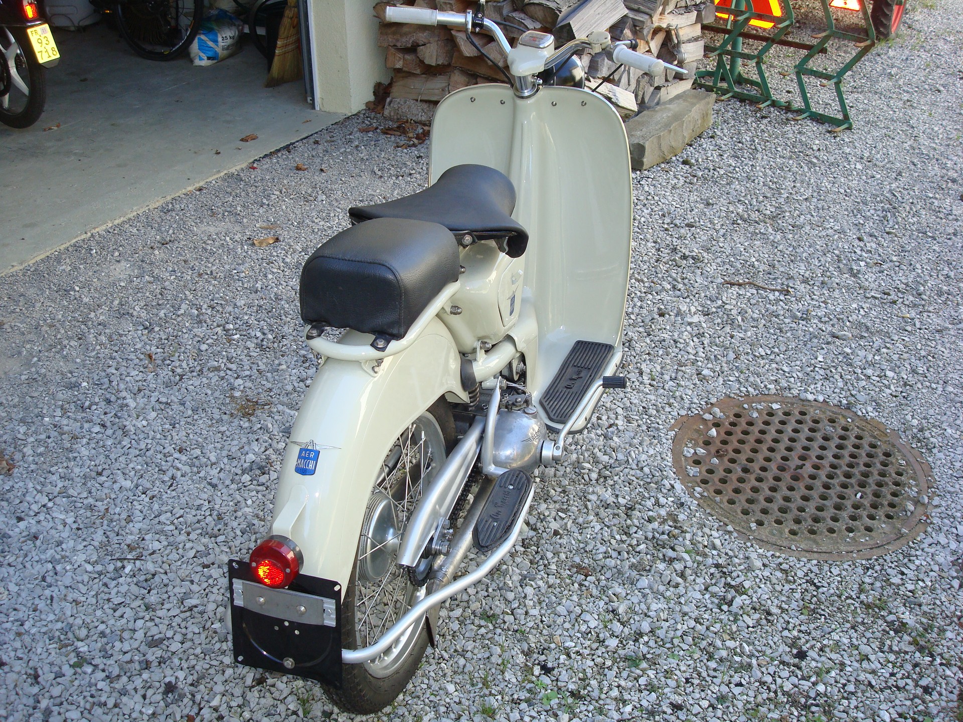 AERMACCHI GHILBI 125 UL-image-3