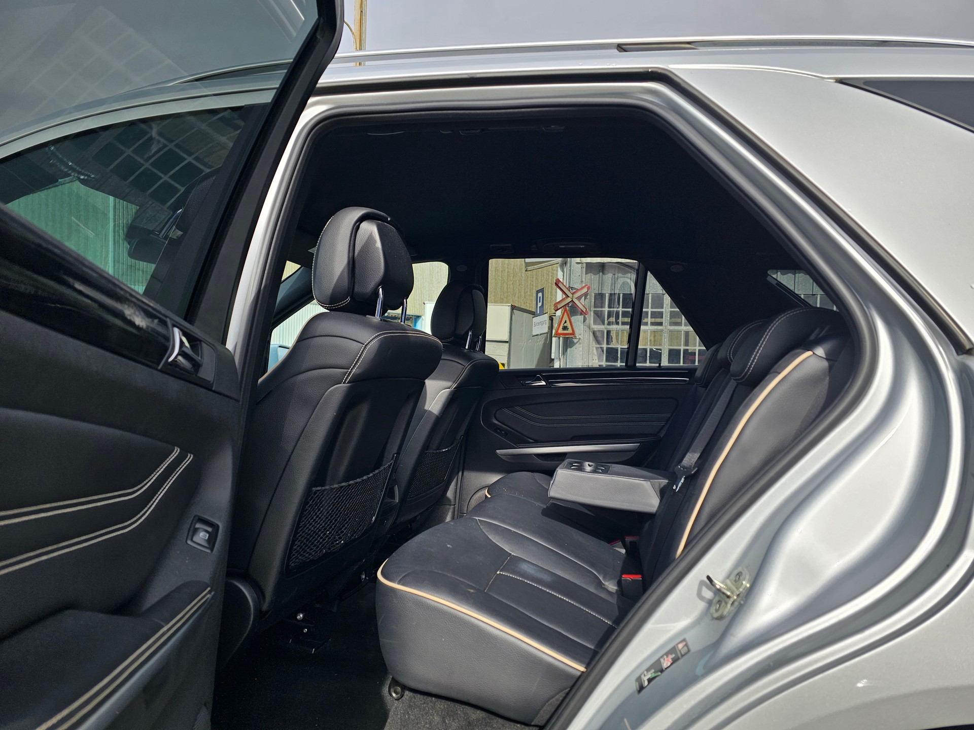 MERCEDES-BENZ ML 300 CDI Blue Eff. My Star 4Matic 7G-Tronic-image-10