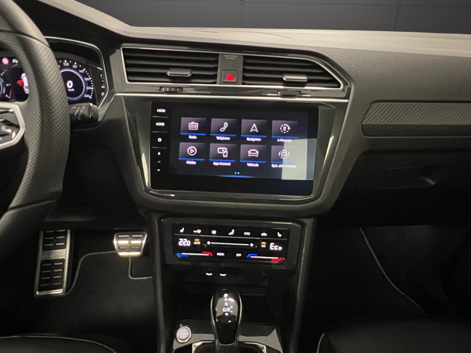 VW Tiguan 1.4TSI PHEV R-Line DSG-image-10