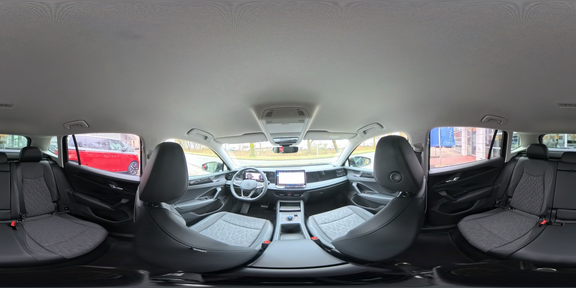 VW Tiguan 2.0 TSI DSG United 4Motion-image-30