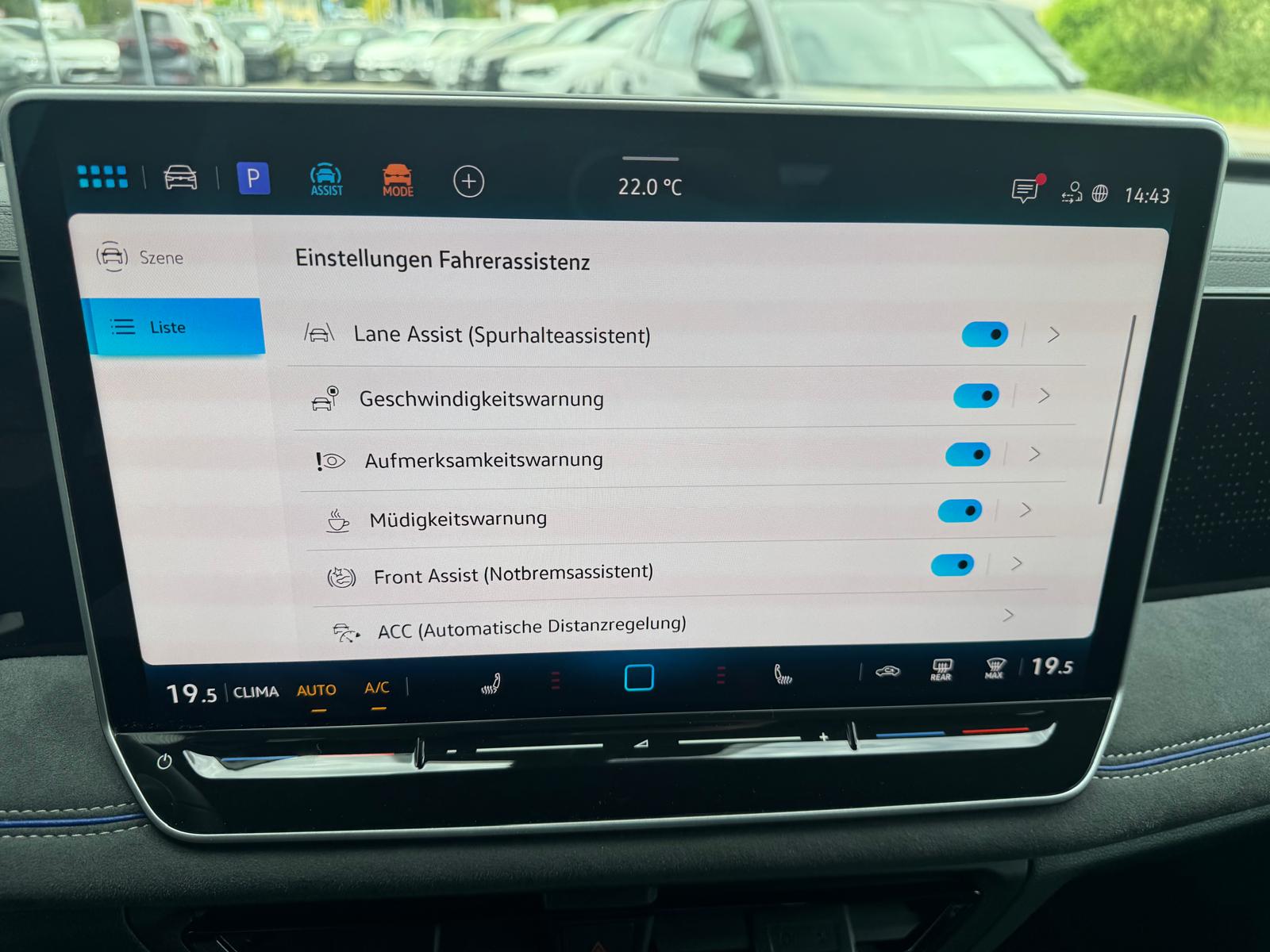 VW Tiguan 2.0 TSI DSG R-Line 4Motion-image-13
