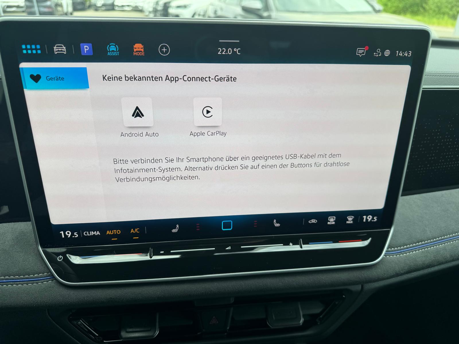 VW Tiguan 2.0 TSI DSG R-Line 4Motion-image-15