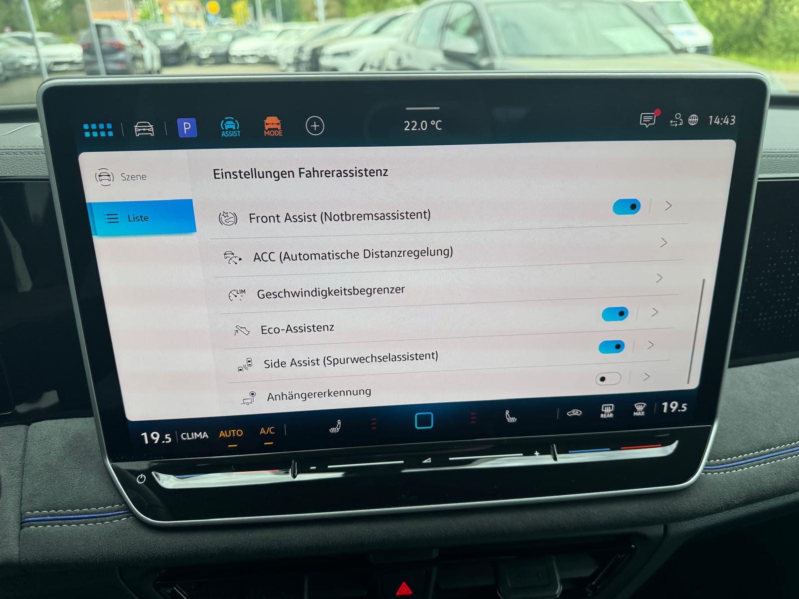 VW Tiguan 2.0 TSI DSG R-Line 4Motion-image-14