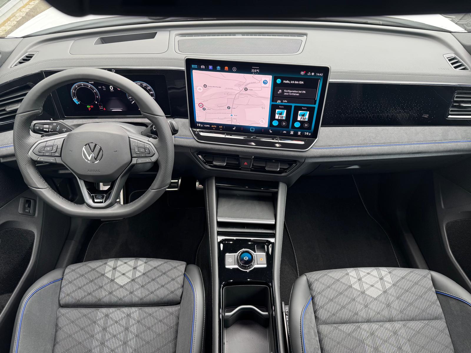VW Tiguan 2.0 TSI DSG R-Line 4Motion-image-7