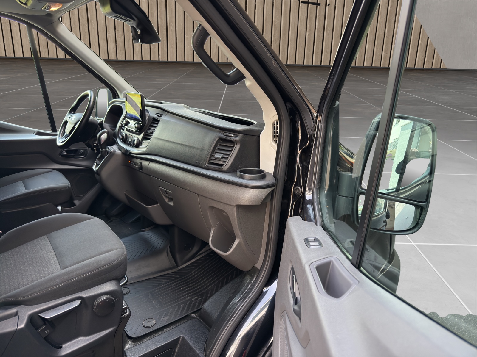 FORD Transit Combi 310 L2 Trend FWD A-image-9