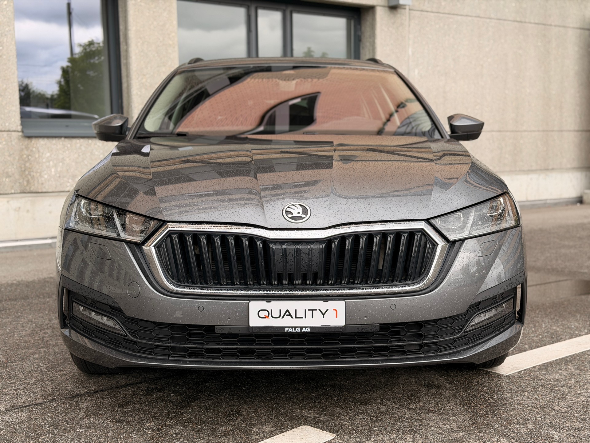 SKODA Octavia Combi 2.0 TDI DSG Ambition-image-6