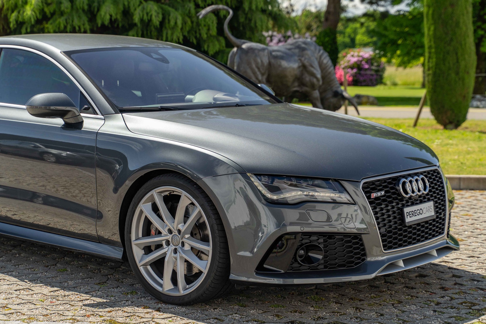 AUDI RS7 Sportback 4.0 TFSI V8 quattro S-tronic-image-12