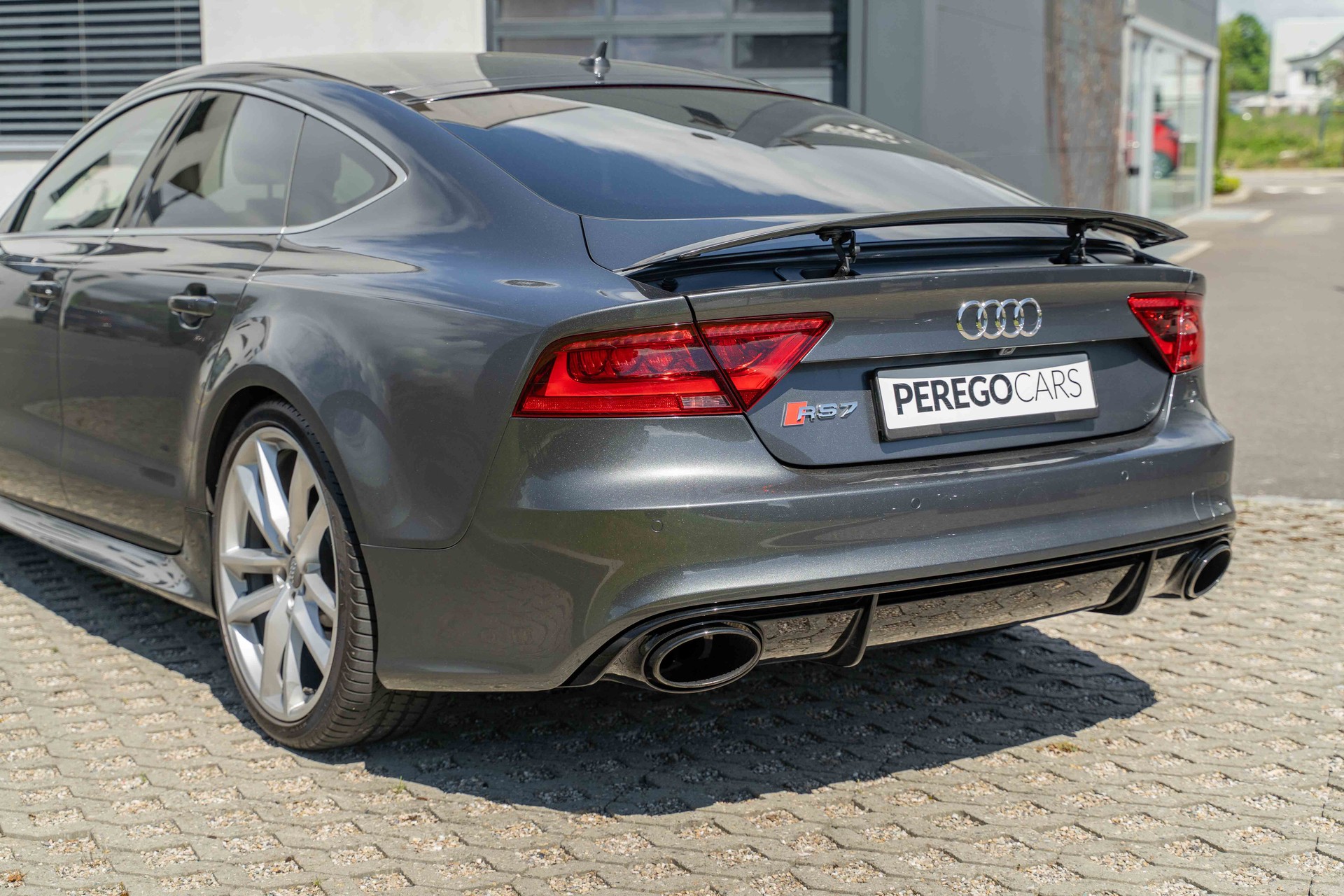 AUDI RS7 Sportback 4.0 TFSI V8 quattro S-tronic-image-14