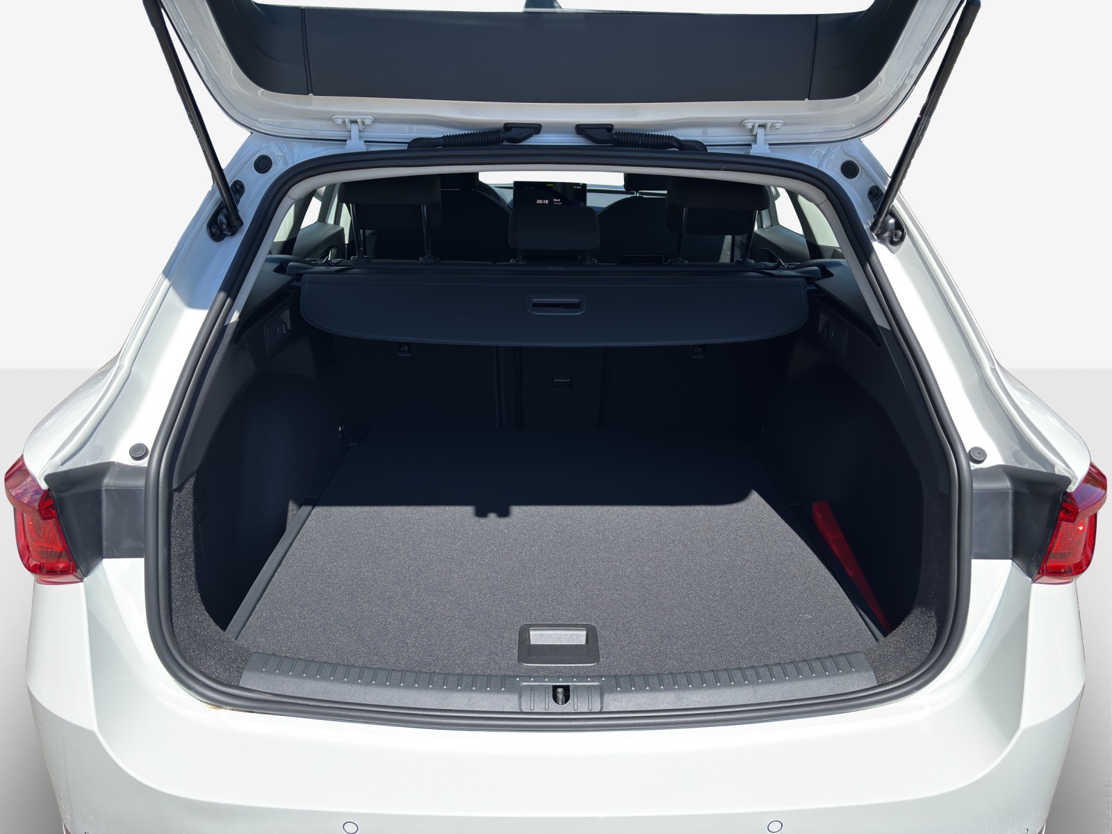 SEAT Leon ST 1.5 eTSI mHEV DSG Style-image-12