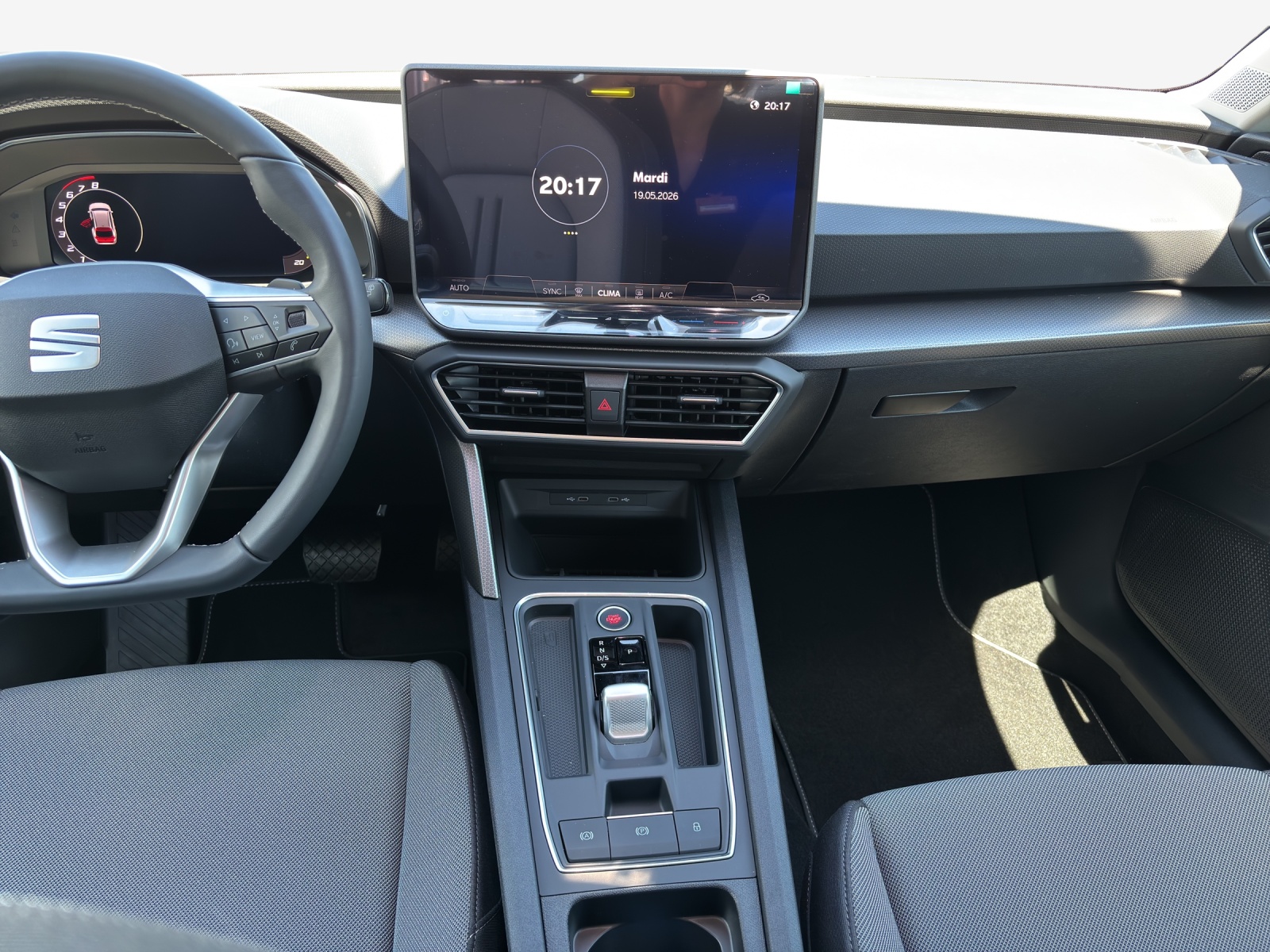 SEAT Leon ST 1.5 eTSI mHEV DSG Style-image-10