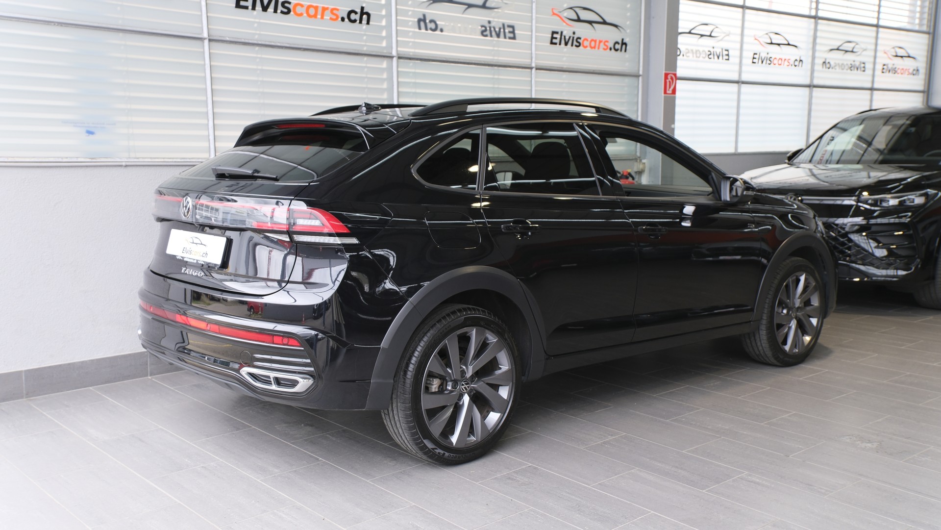 VW Taigo 1.0 TSI R-Line DSG-image-24