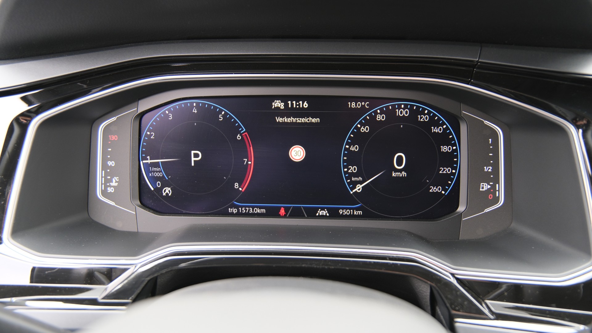 VW Taigo 1.0 TSI R-Line DSG-image-19