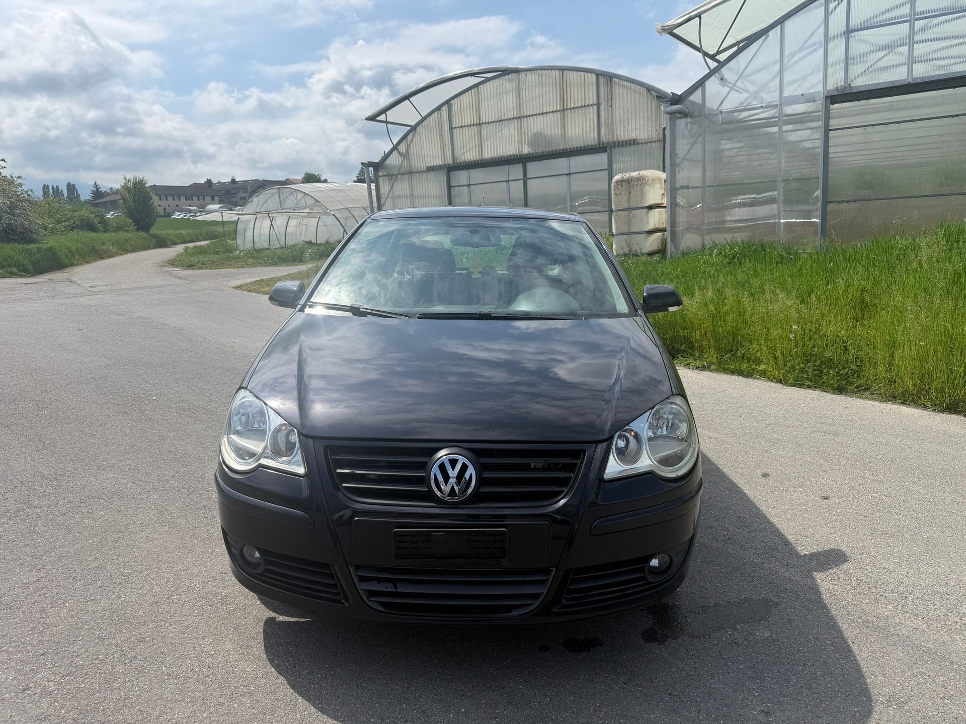 VW Polo 1.4 16V Comfortline Automatic-image-0