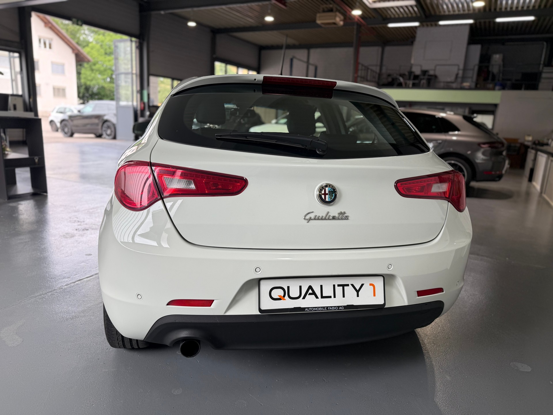 ALFA ROMEO Giulietta 1.4 MultiAir Distinctive TCT-image-4