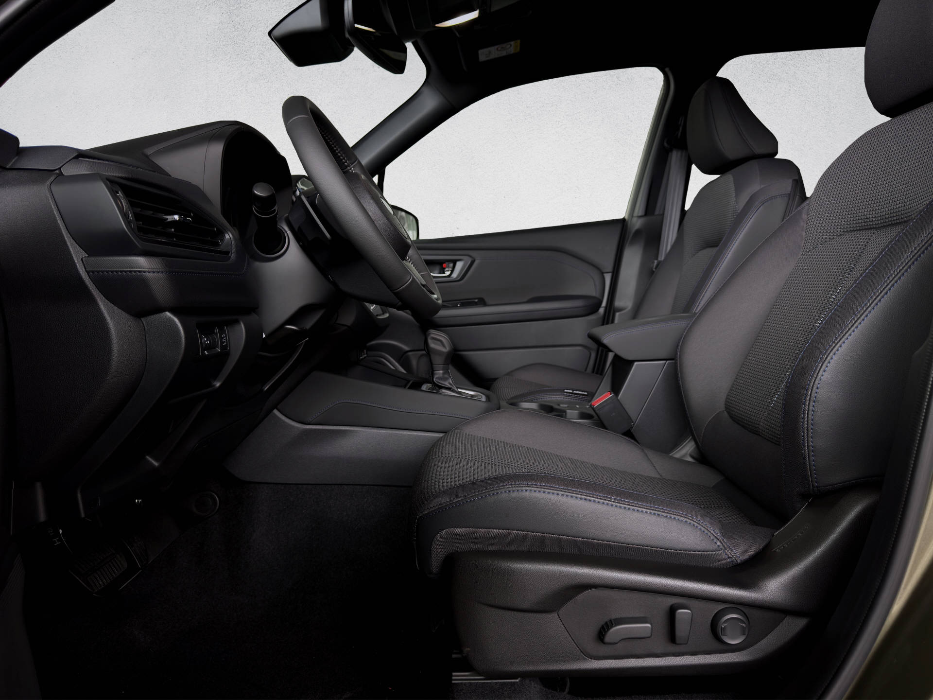 SUBARU Forester Station 2.0i e-Boxer Swiss Plus-image-14
