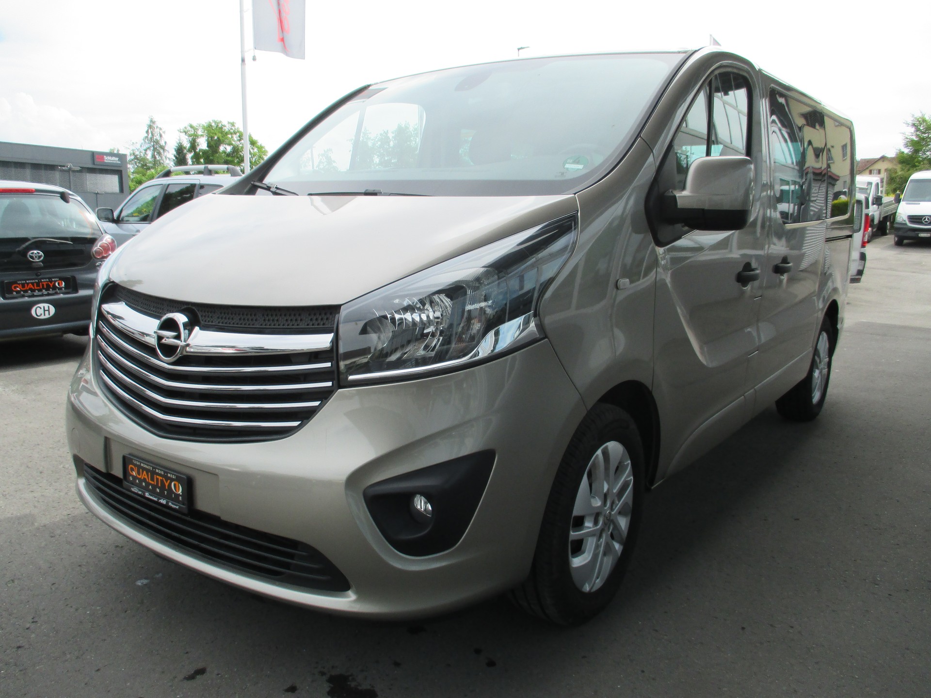 OPEL Vivaro 1.6 BiTurbo CDTI ecoFLEX 2.7t L1H1-image-0