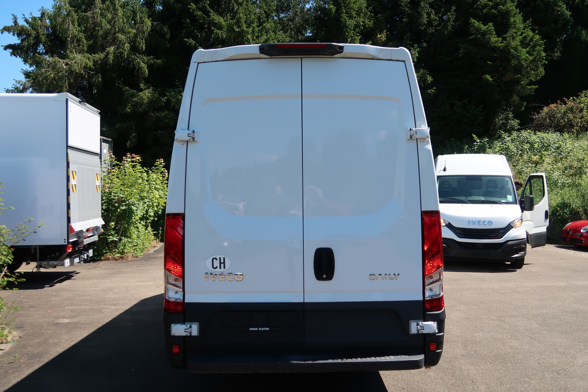 IVECO 35S16V Daily Eco Kasten Lang & Hoch-image-5