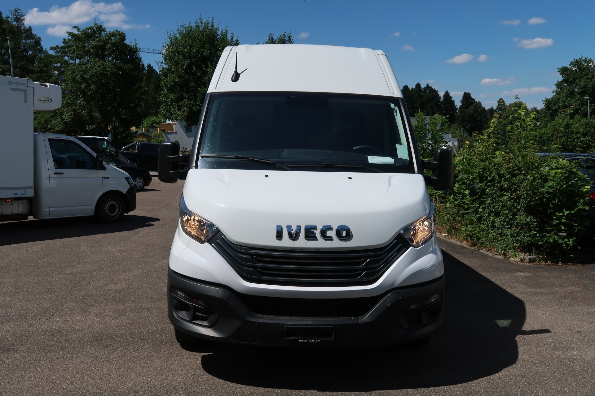 IVECO 35S16V Daily Eco Kasten Lang & Hoch-showroom-element-1