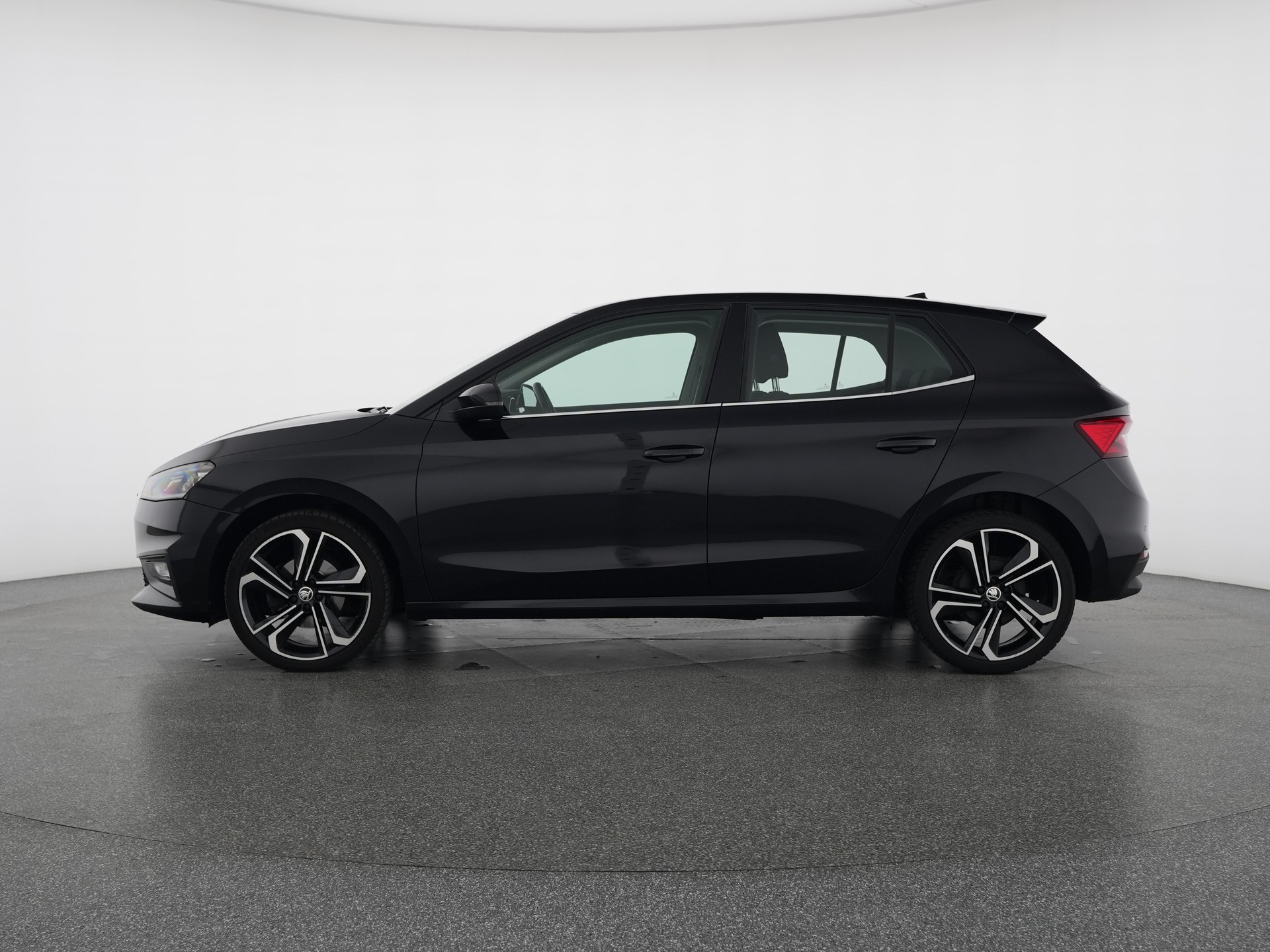 SKODA Fabia 1.0 TSI First Edition DSG-image-1