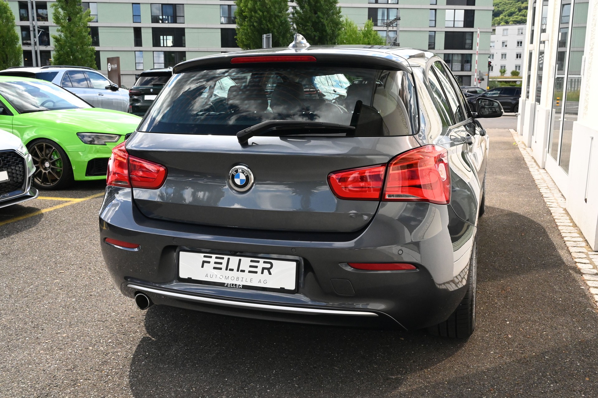BMW 116d Urban Line Steptronic-image-7