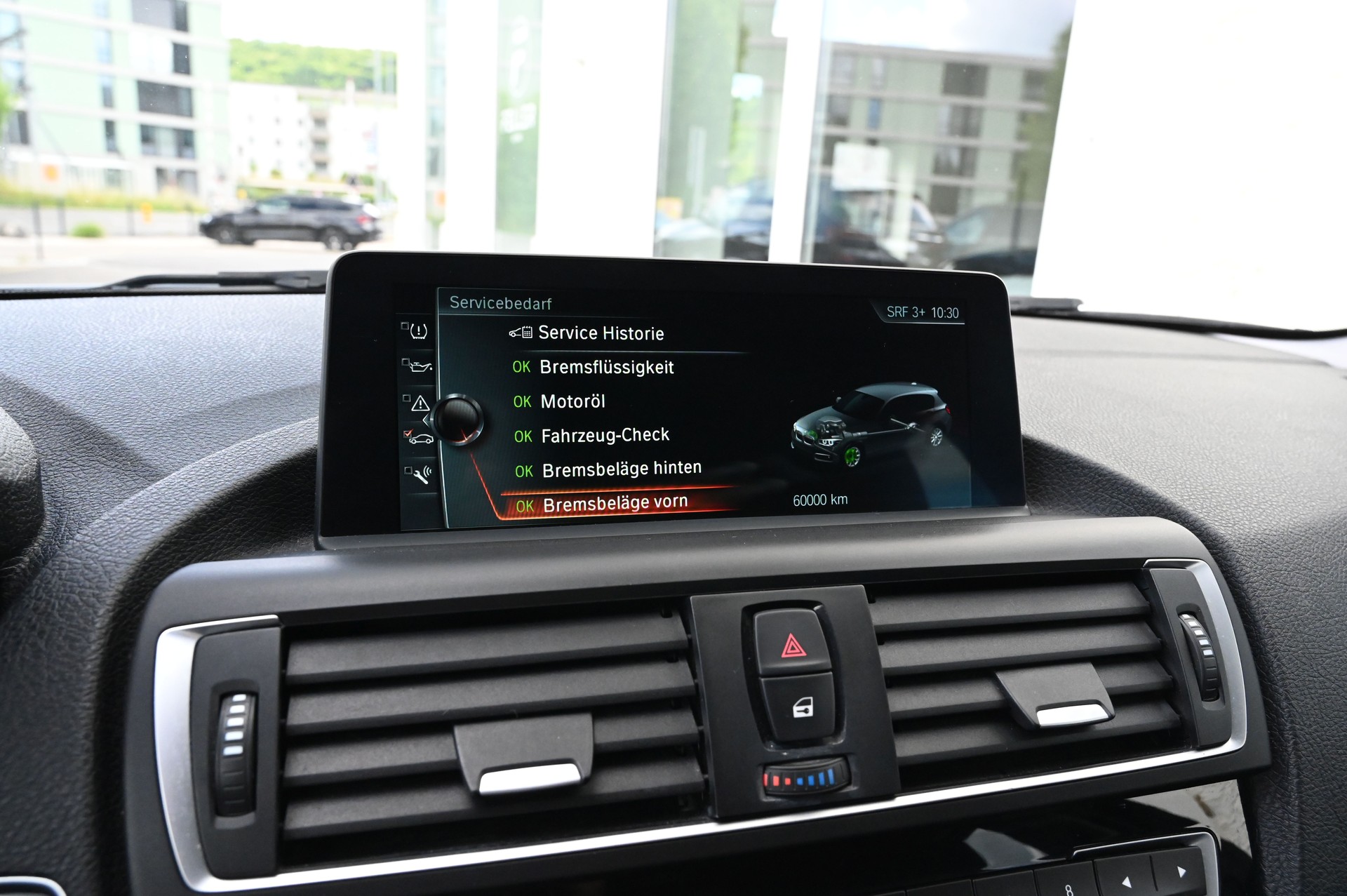 BMW 116d Urban Line Steptronic-image-21