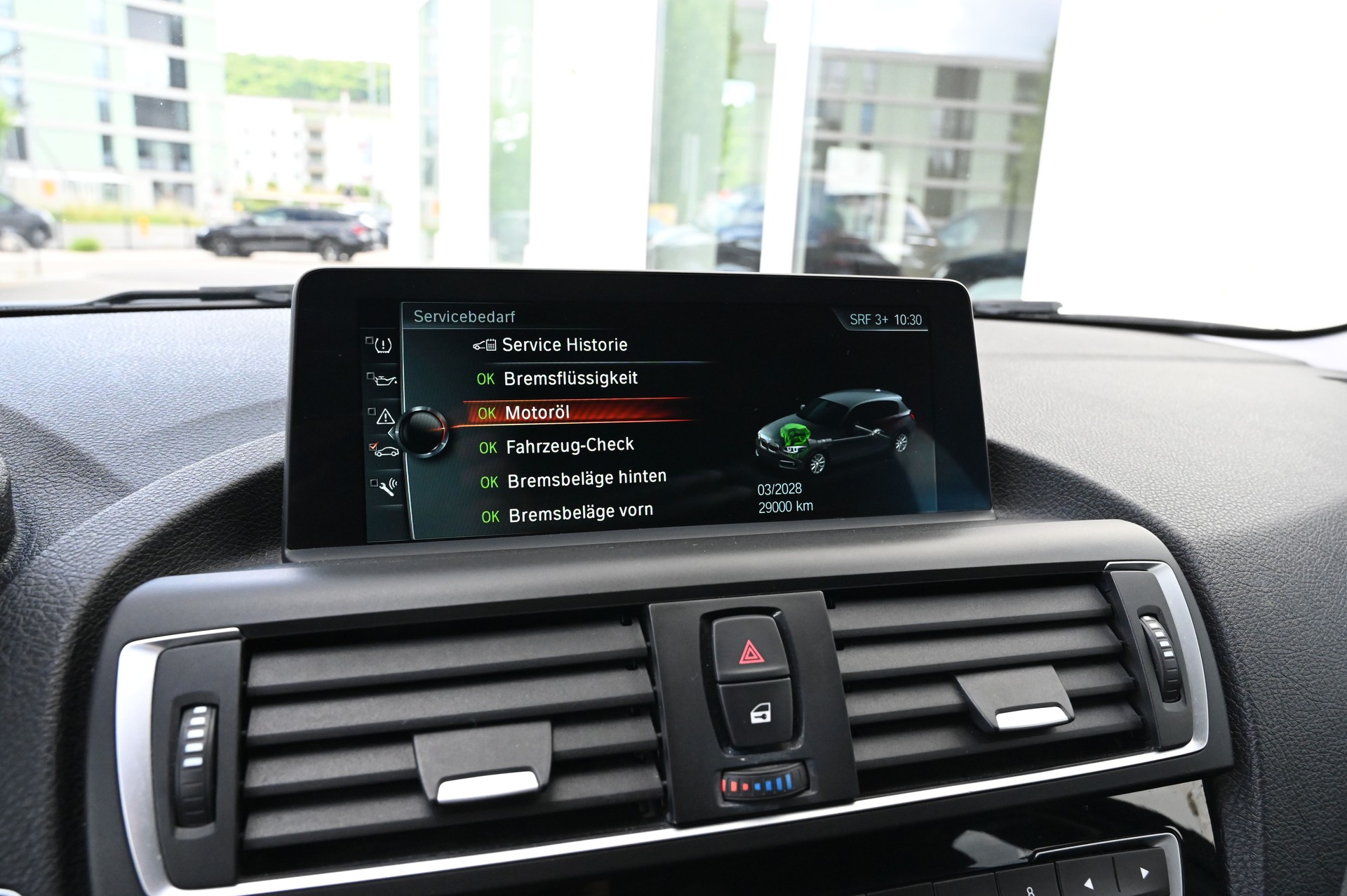 BMW 116d Urban Line Steptronic-image-18