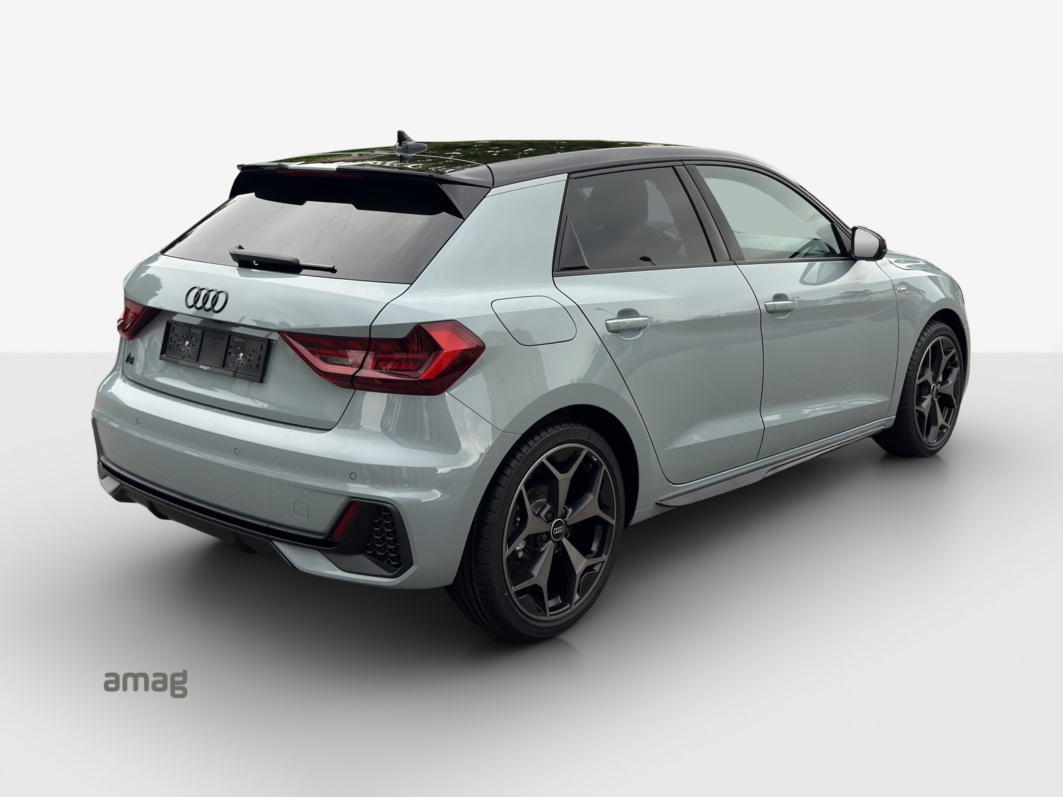 AUDI A1 Sportback 30 TFSI S Line Attraction S-tronic-image-4