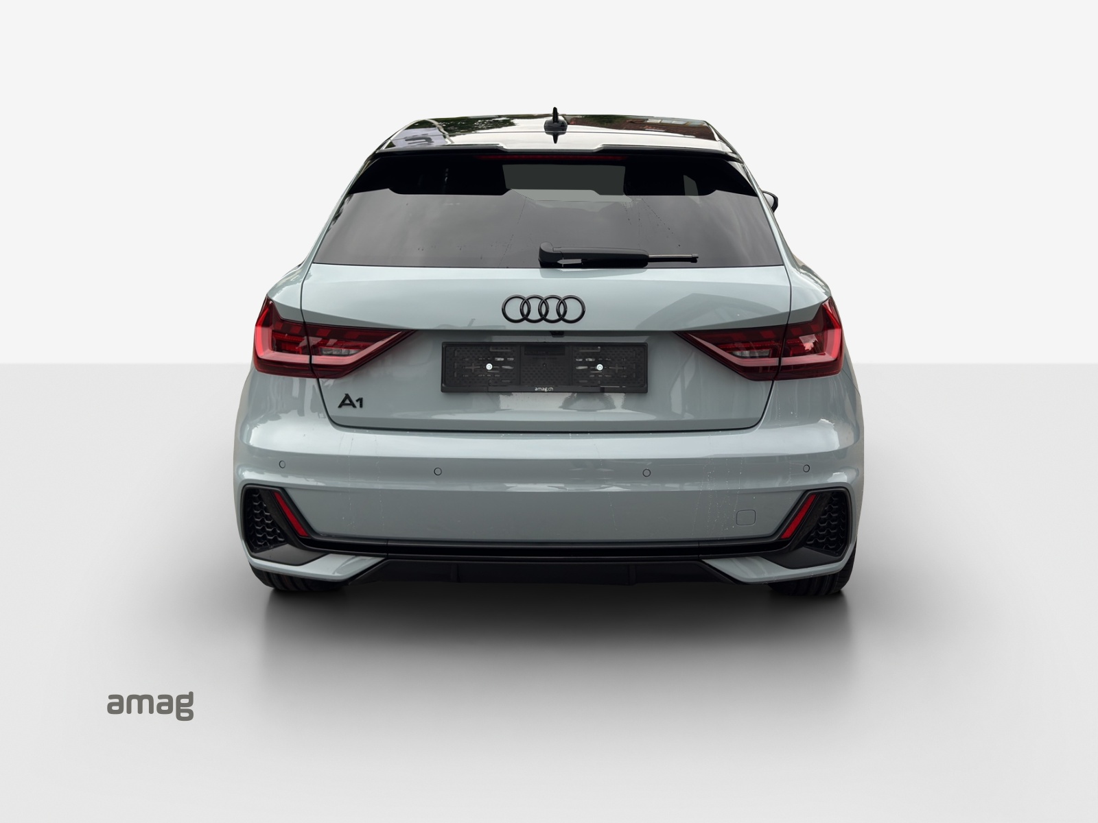 AUDI A1 Sportback 30 TFSI S Line Attraction S-tronic-image-3