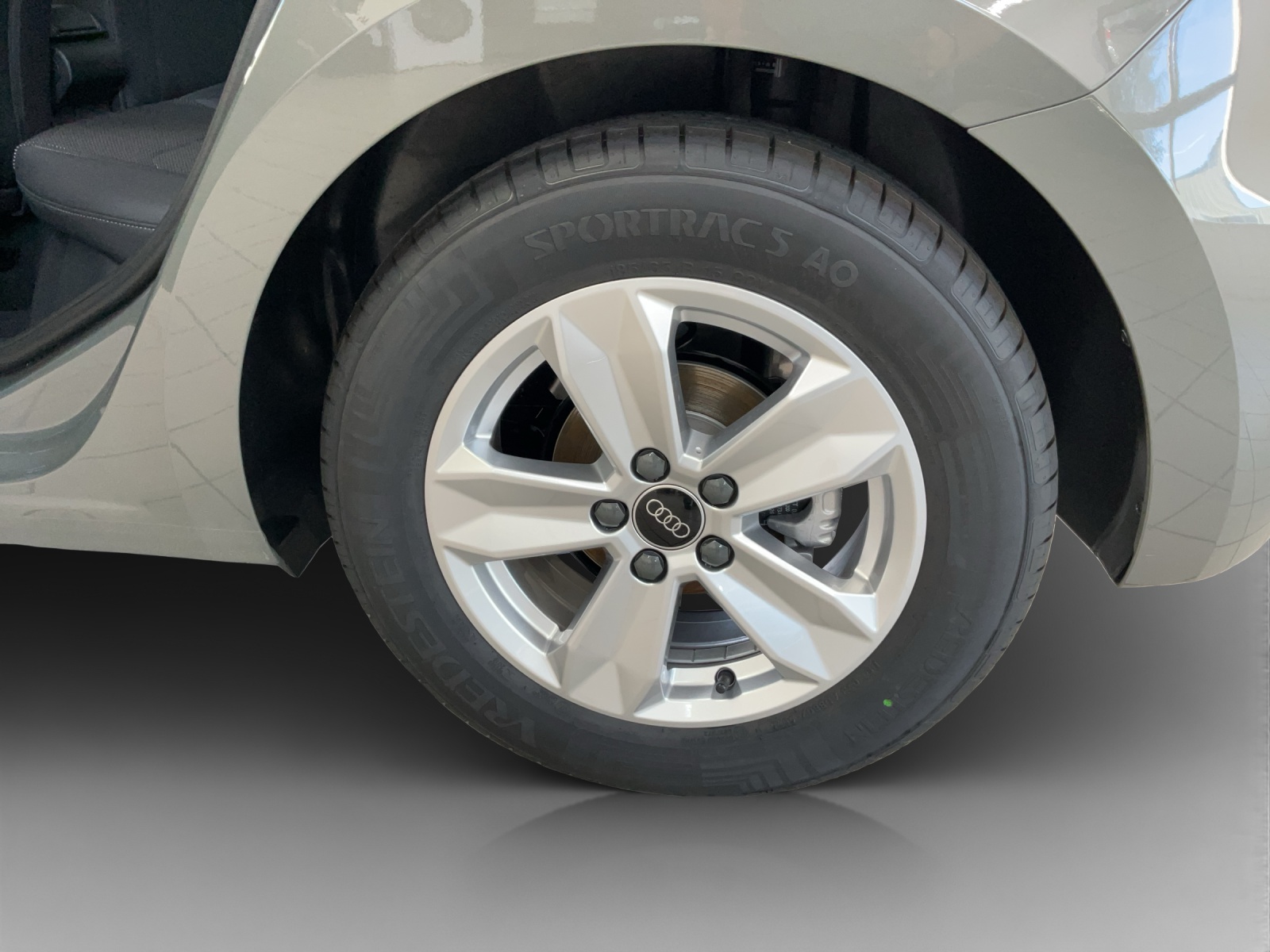 AUDI A1 Sportback 30 TFSI Attraction S-tronic-image-13